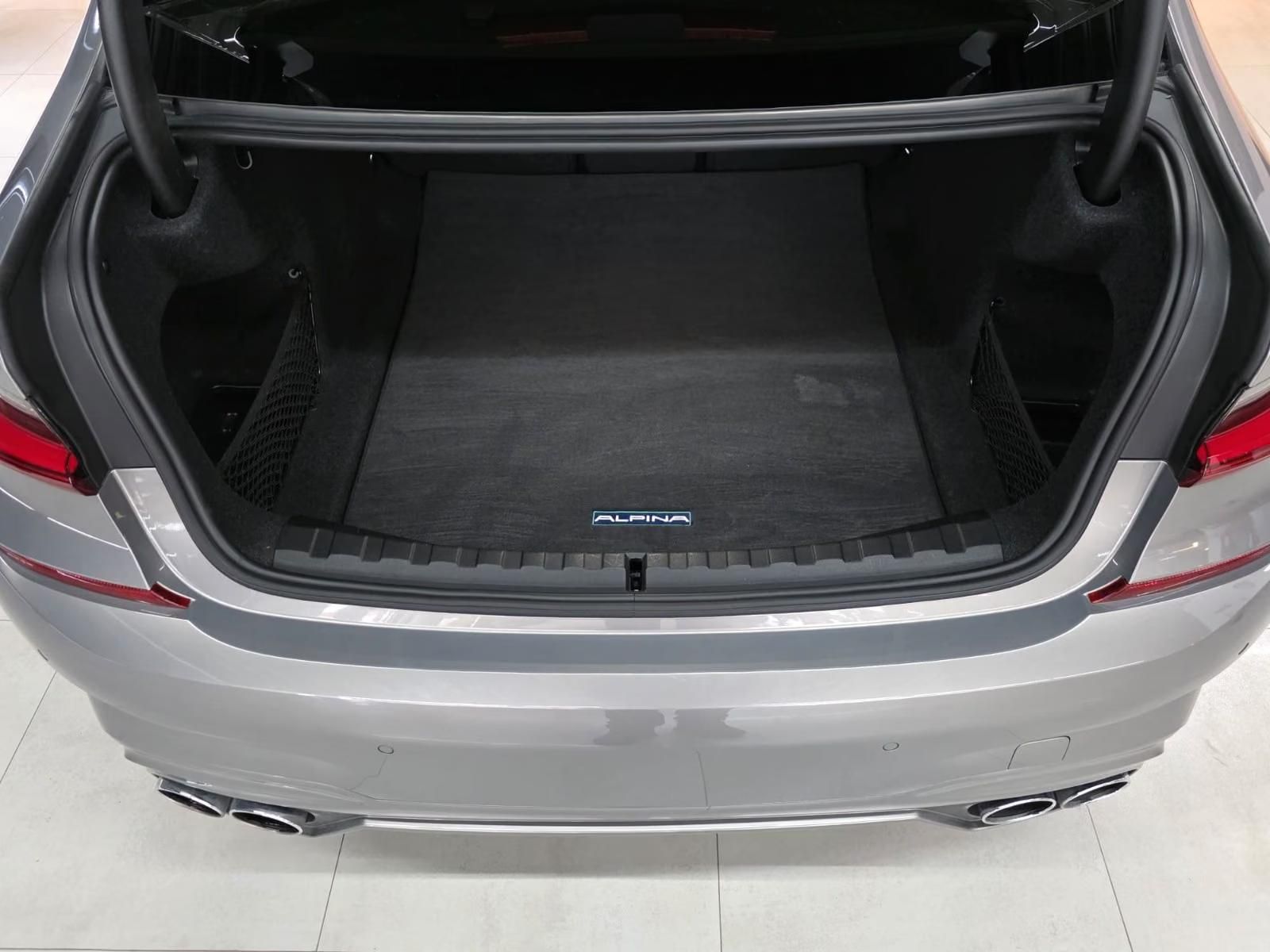Használt Alpina B3 (2022, szürke) – 9. kép