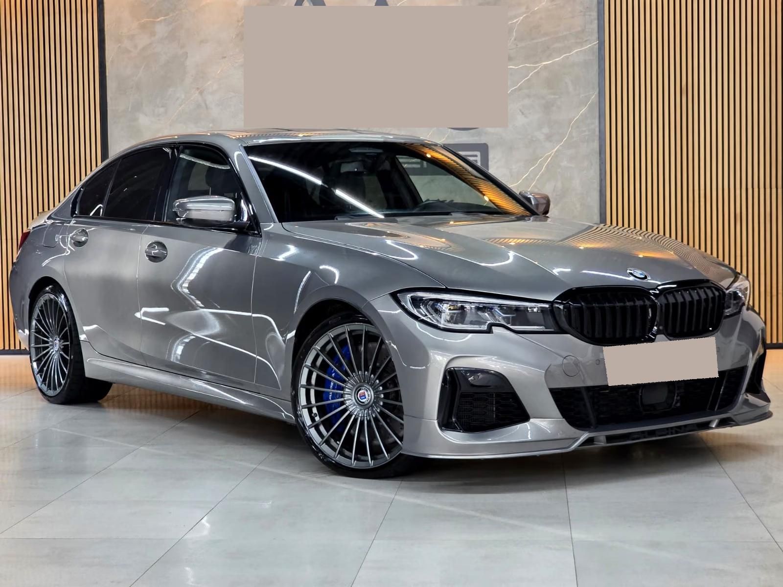 Használt Alpina B3 (2022, szürke) – 1. kép