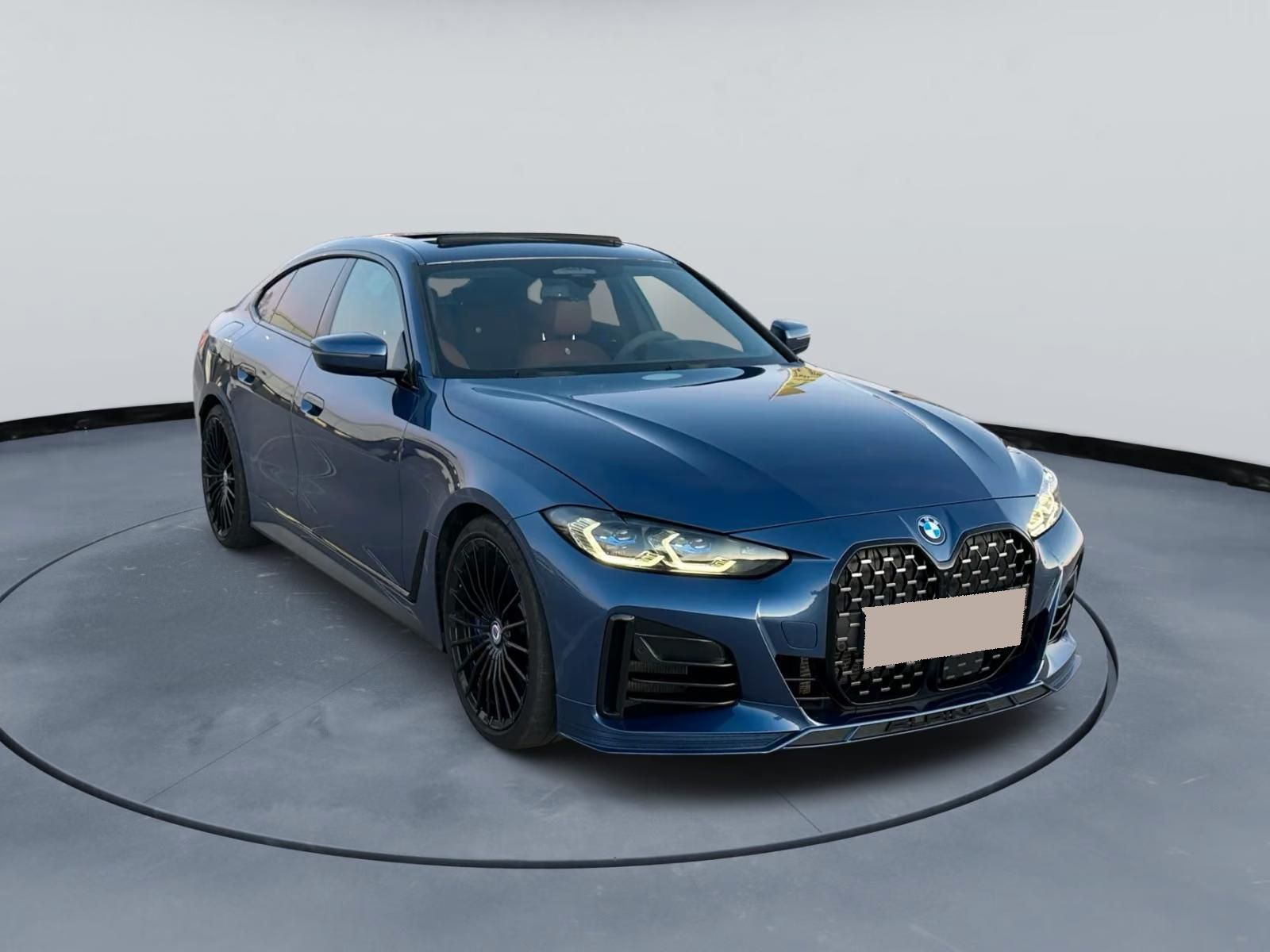 Használt Alpina B4 (2023, kék) – 1. kép
