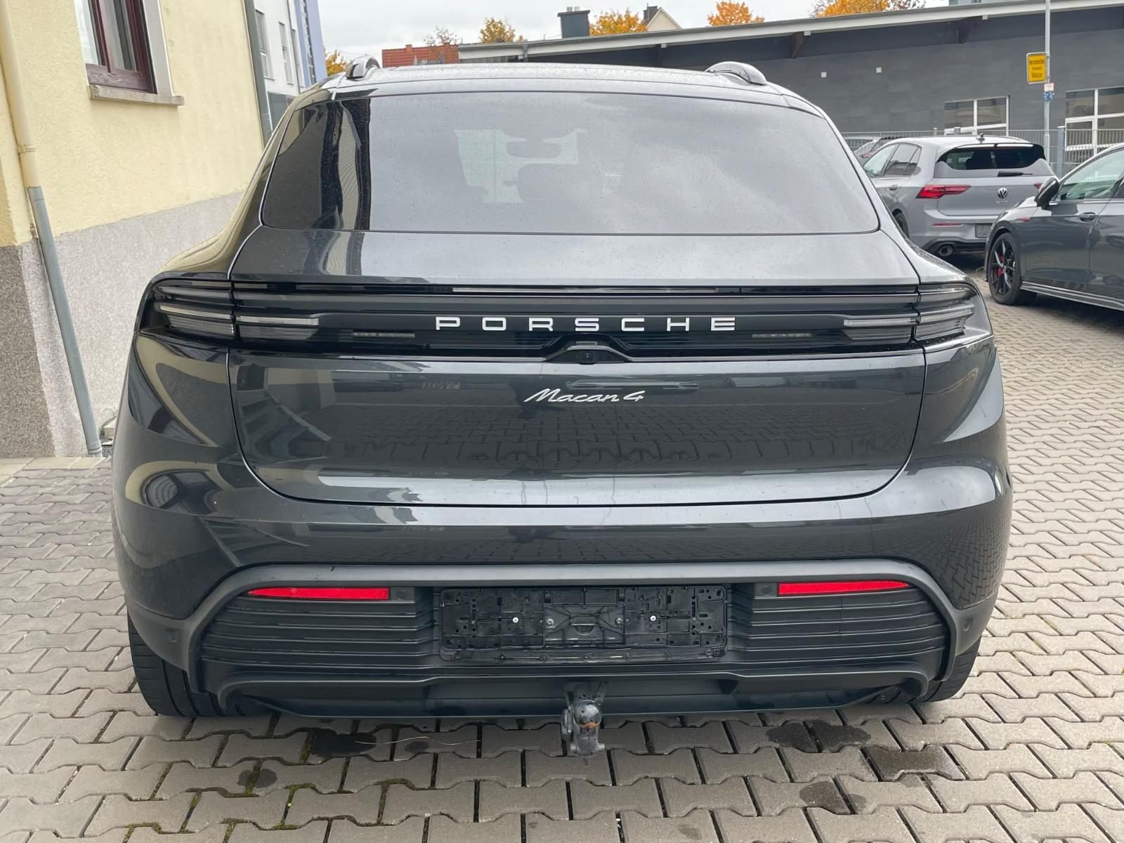 Használt Porsche Macan (2025, szürke) – 11. kép