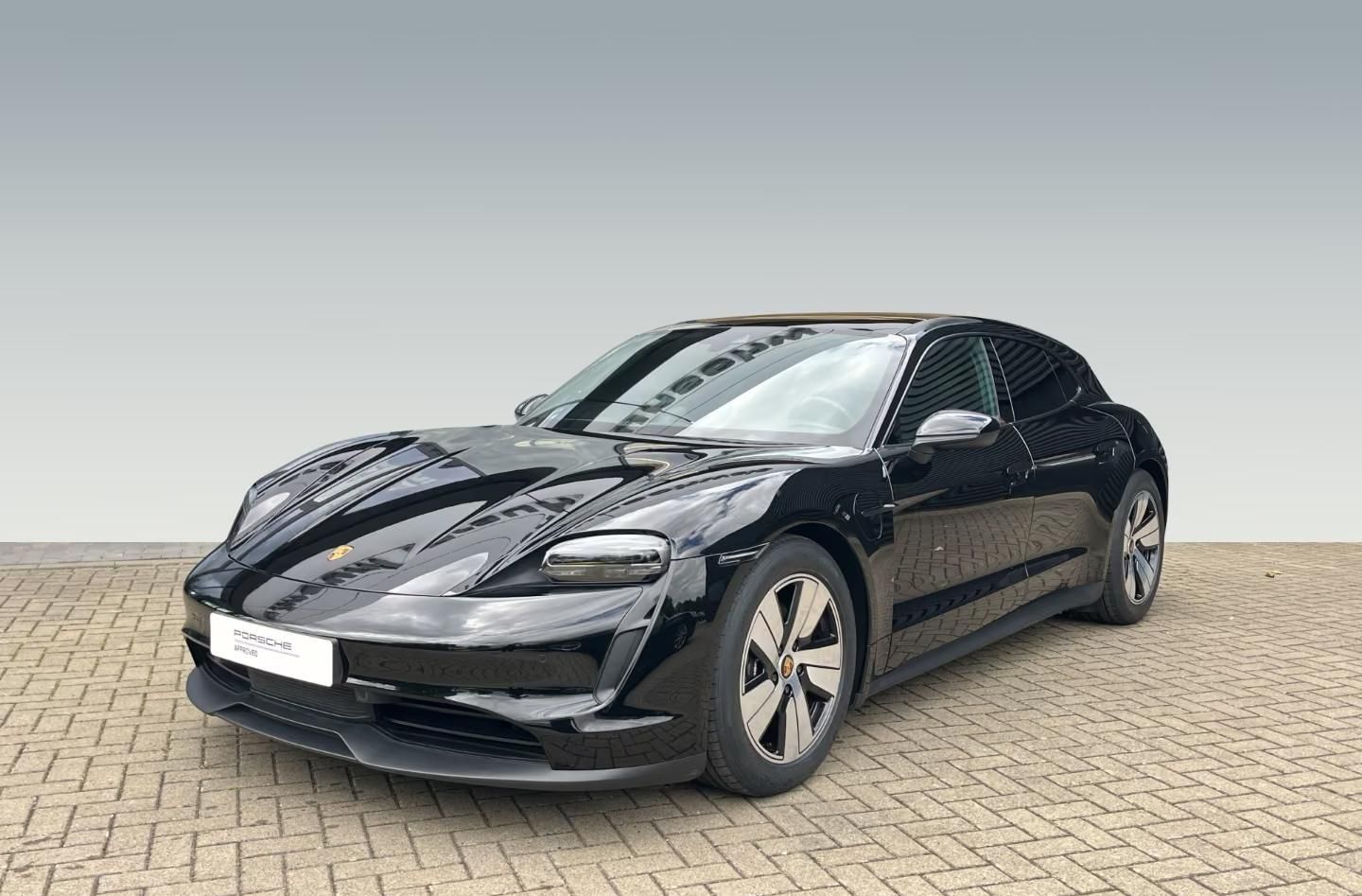 Használt Porsche Taycan (2023, fekete) – 1. kép