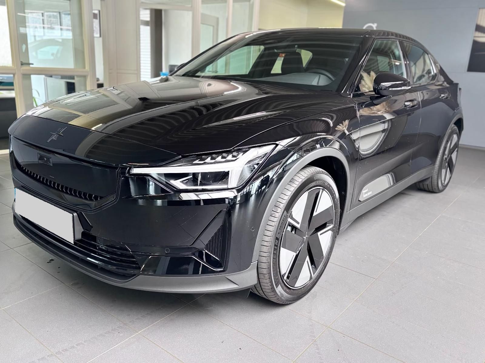 Használt Polestar 2 (2025, fekete) – 2. kép