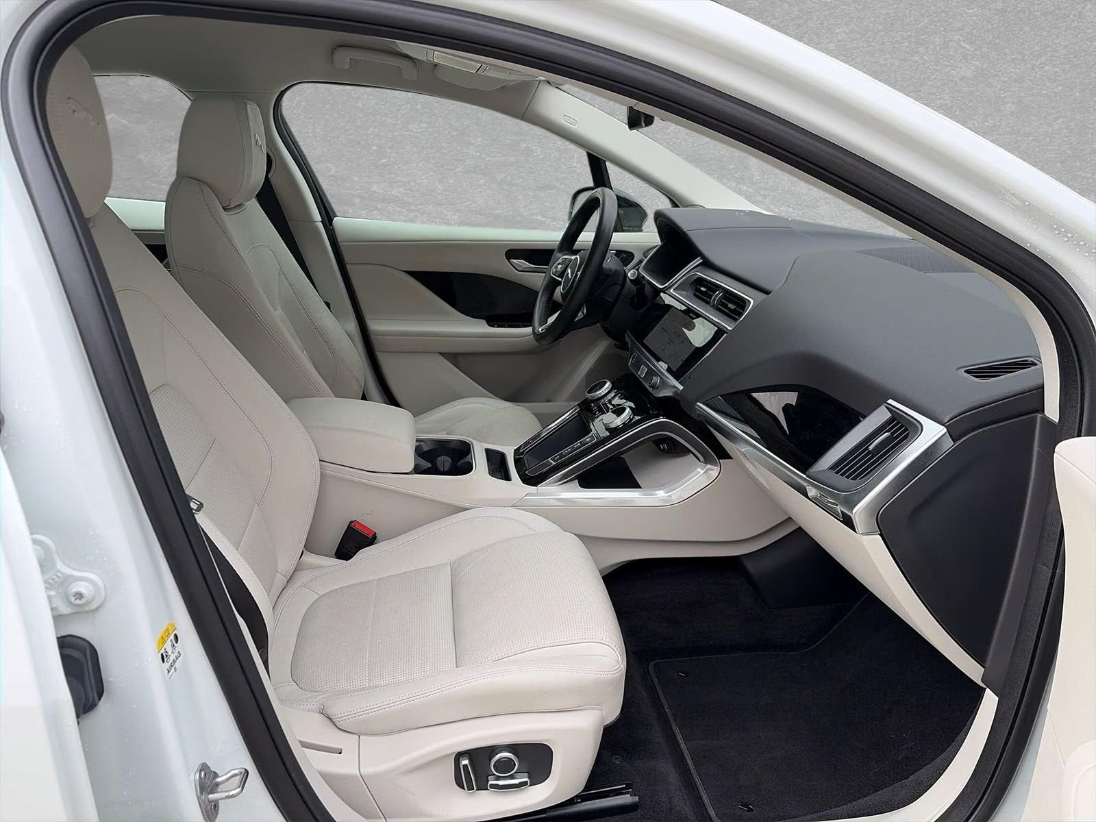 Használt Jaguar I-Pace (2022, fehér) – 4. kép