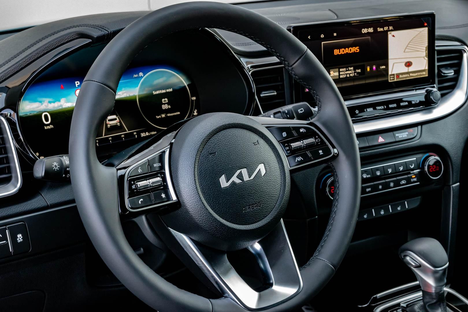 KIA XCEED 1.5 T-GDI X-Platinum DCT 140 T-GDI Automata! - 8. kép