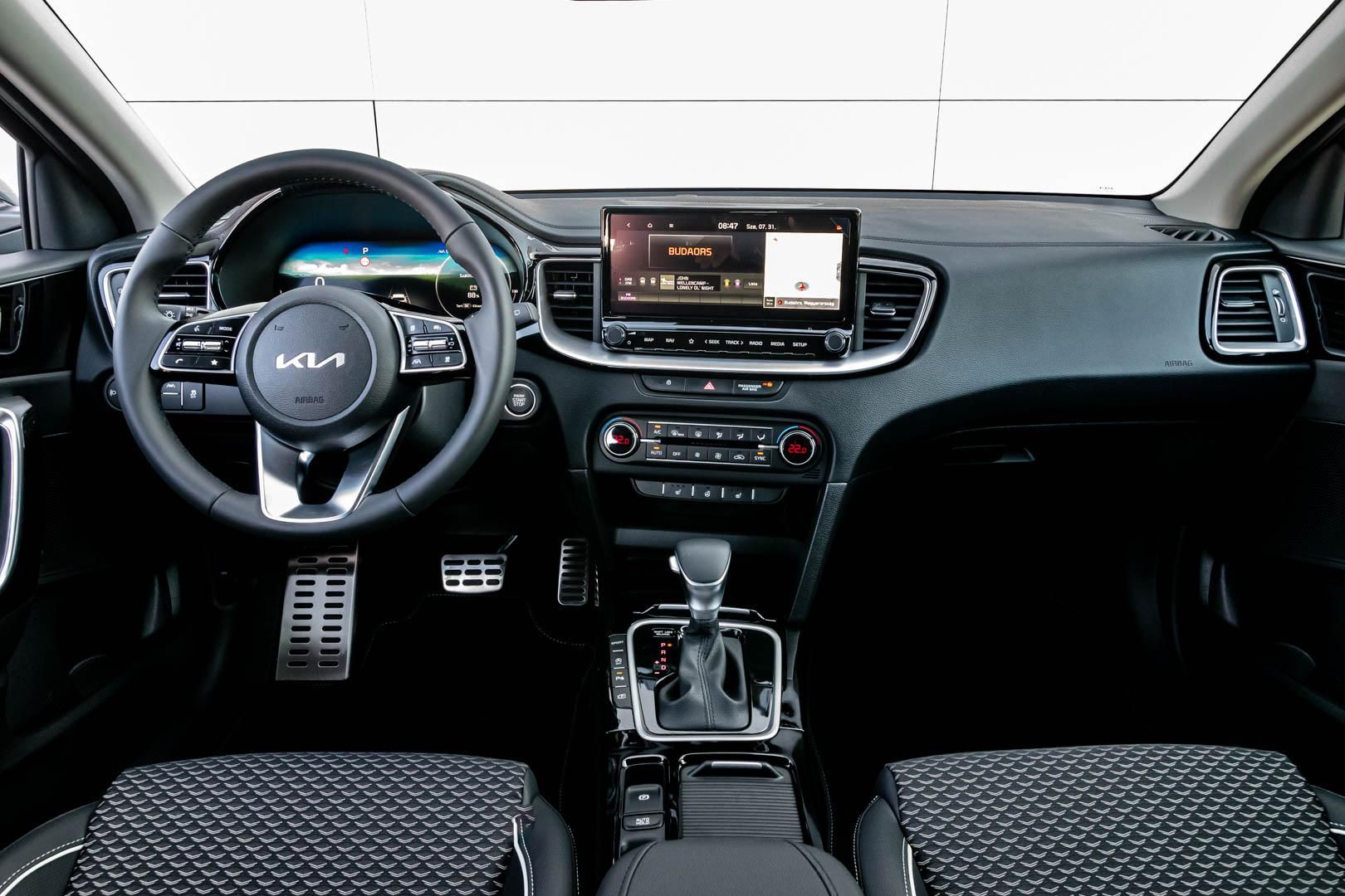 KIA XCEED 1.5 T-GDI X-Platinum DCT 140 T-GDI Automata! - 11. kép