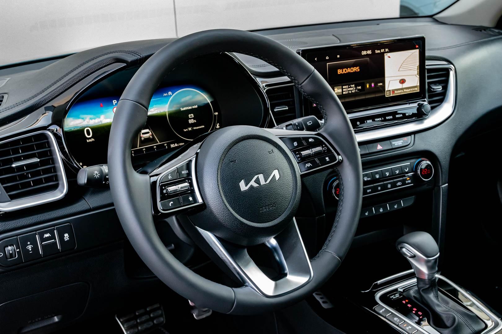 KIA XCEED 1.5 T-GDI X-Platinum DCT Automata! MY25 - 8. kép