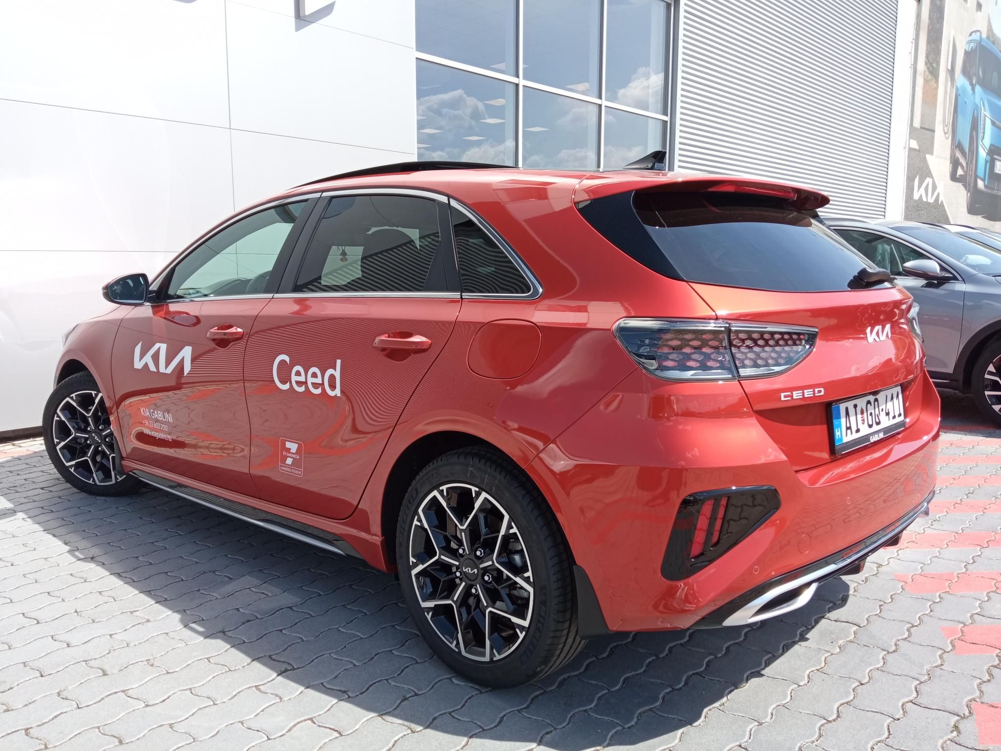 KIA CEE'D Ceed 1.5 T-GDI Platinum GT Line DCT Automata! Napfénytető! Tesztautó! - 4. kép