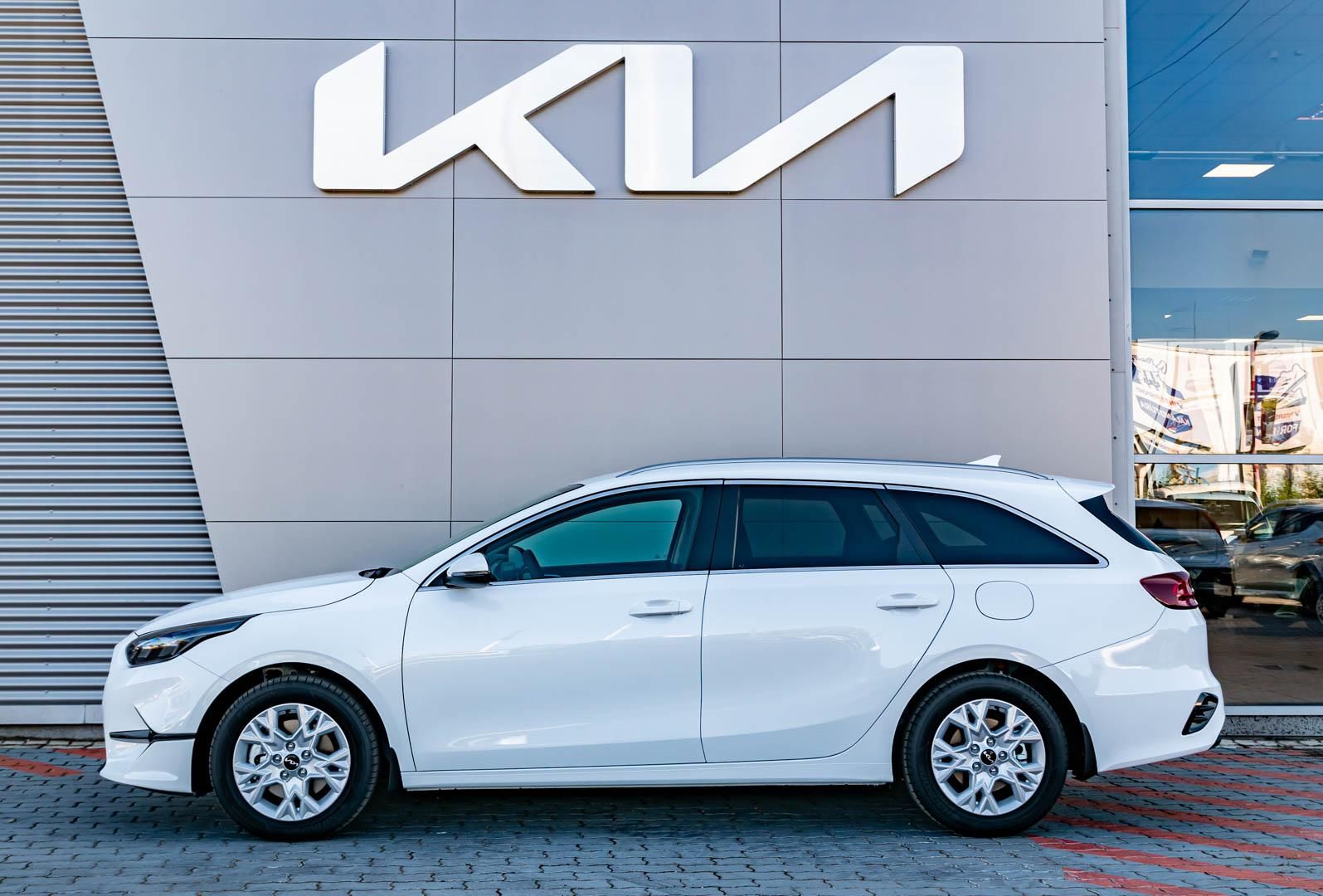 KIA CEE'D Ceed SW 1.5 T-GDI Gold Sport KÉSZLETRŐL!!! - 4. kép