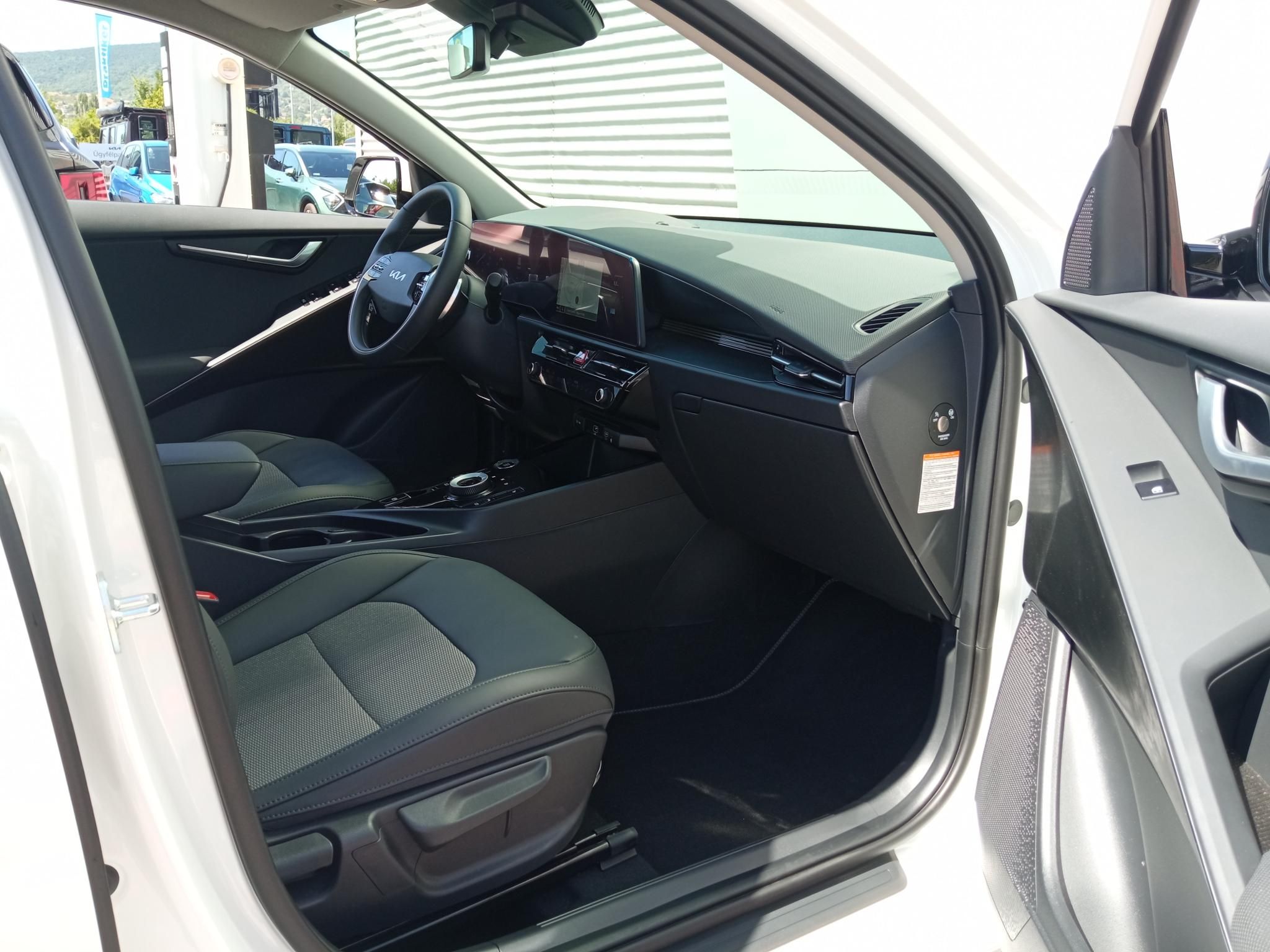 KIA NIRO 1.6 GDI HEV Platinum DCT Hibrid! Tesztautó! - 10. kép