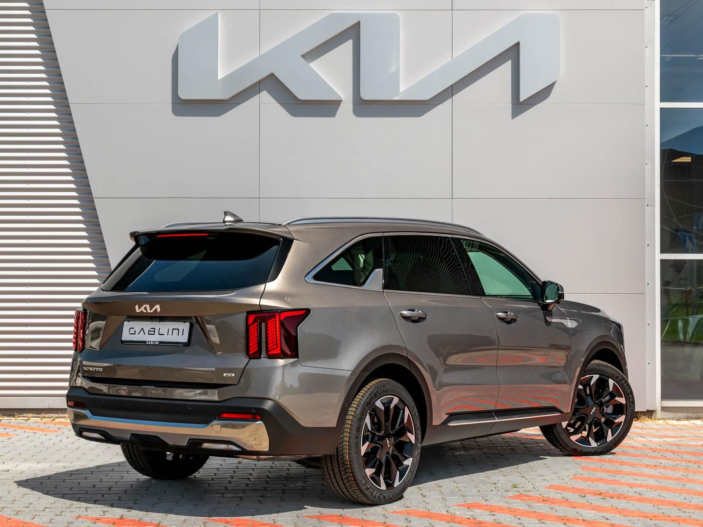 KIA SORENTO 2.2 CRDI Kryptonite DCT [7személy] BŐR. RELAX ÉS PANORÁMA NAPFÉNYTETŐ! - 5. kép