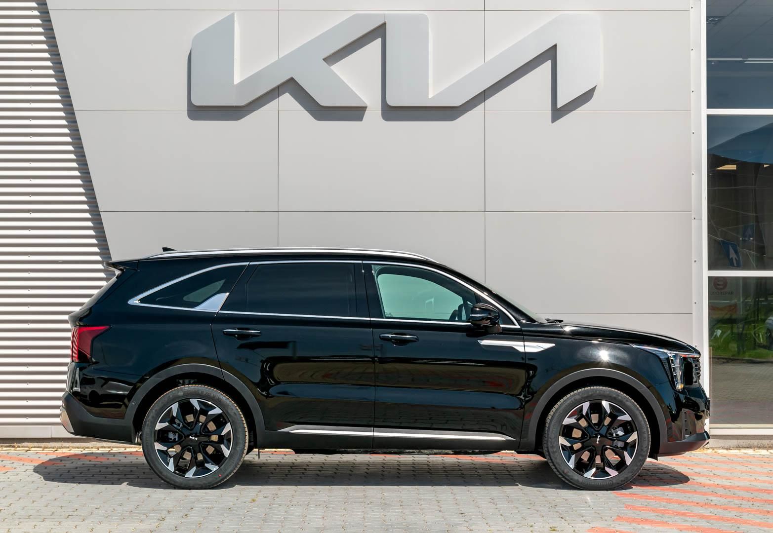 KIA SORENTO 2.2 CRDI Kryptonite DCT [7személy] NAPPA BŐR. RELAX ÉS PANORÁMA NAPFÉNYTETŐ! - 3. kép