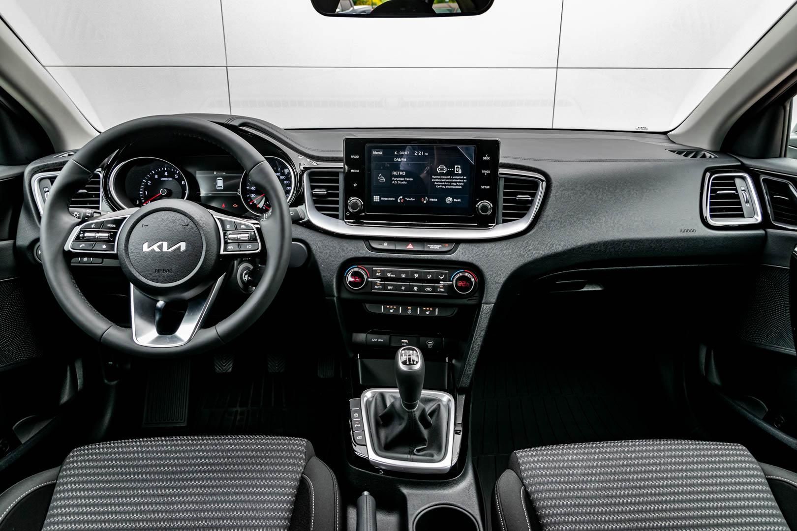 KIA CEE'D Ceed SW 1.5 T-GDI Gold - 8. kép