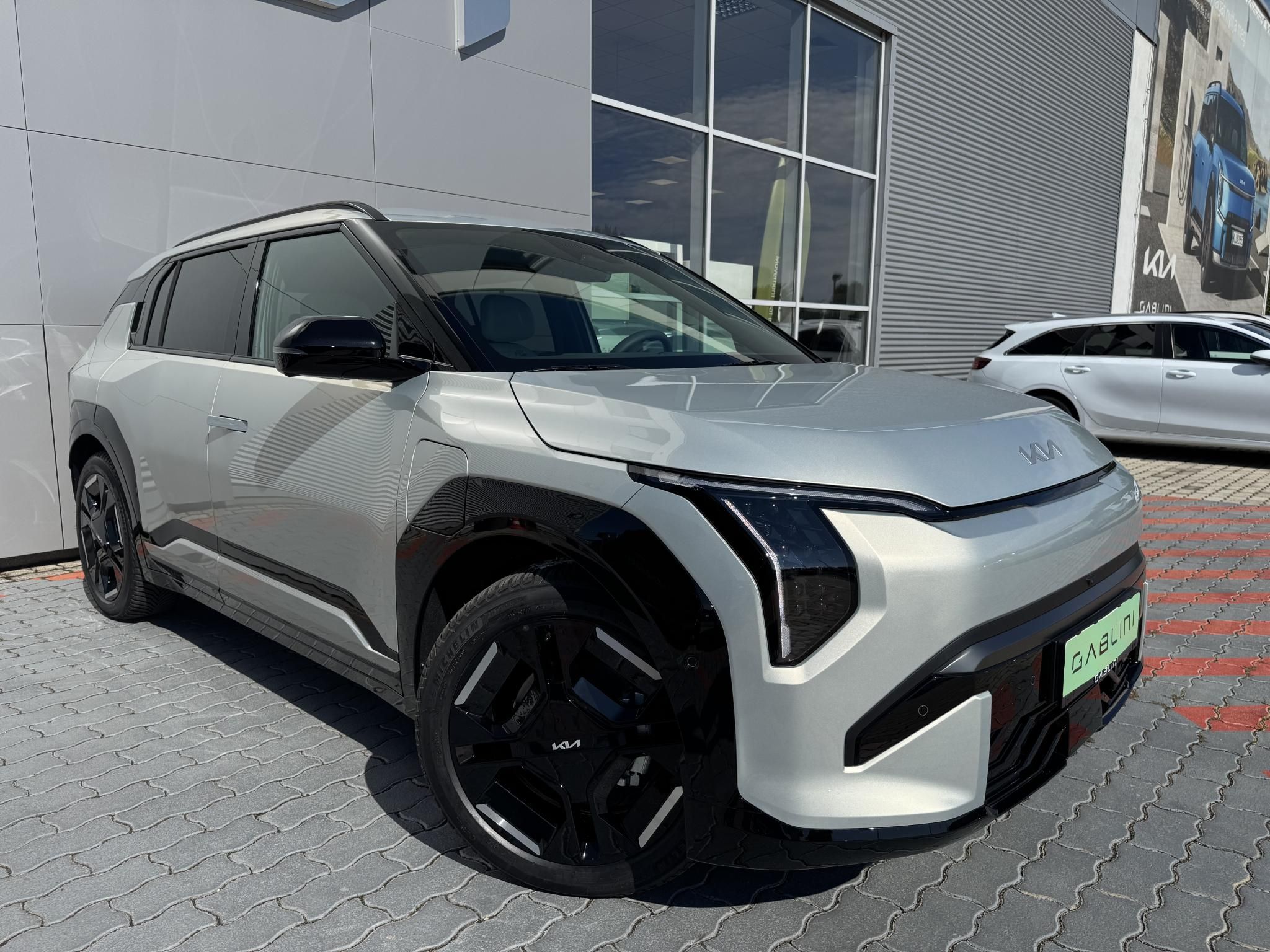 KIA EV3 81,4kWh GT Line DWP+RELAX+NAPFÉNYTETŐ! MY26 - 3. kép