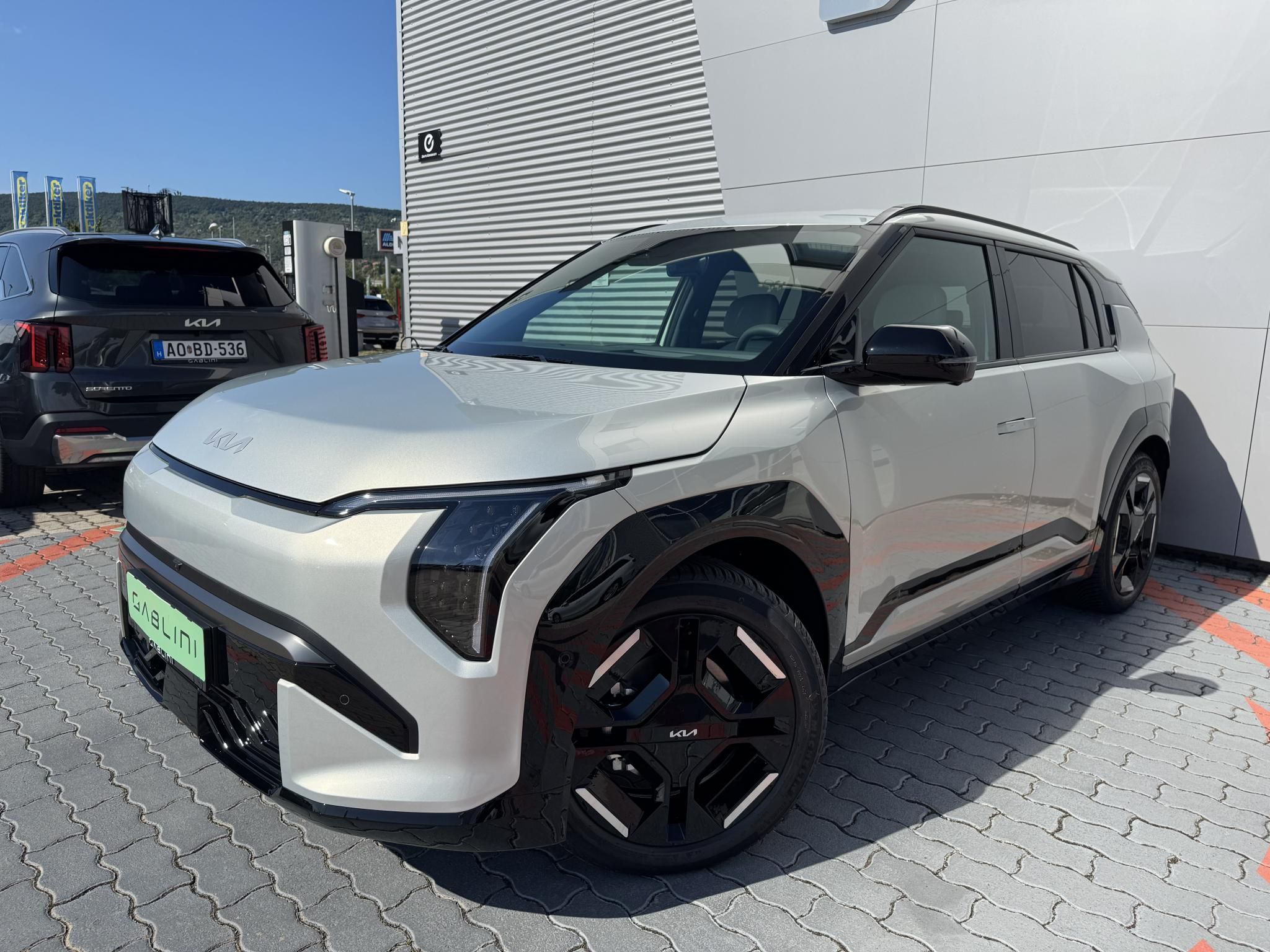 KIA EV3 81,4kWh GT Line DWP+RELAX+NAPFÉNYTETŐ! MY26