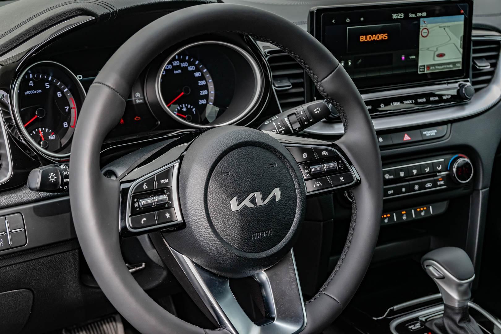 KIA XCEED 180 T PLATINUM ADA NAPFÉNYTETŐ! MY26 - 8. kép