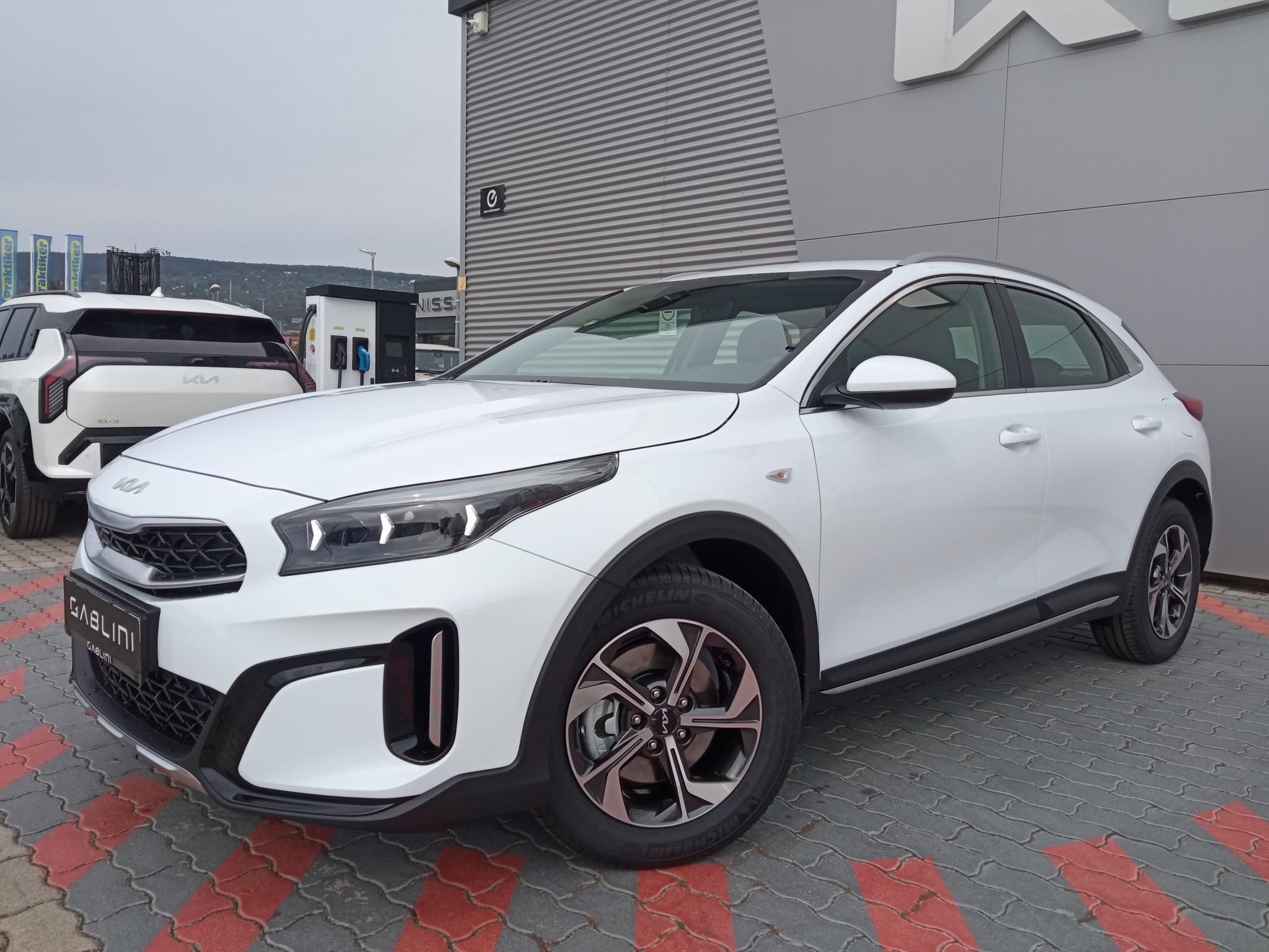 KIA XCEED 1.0 T-GDI Essence MY26