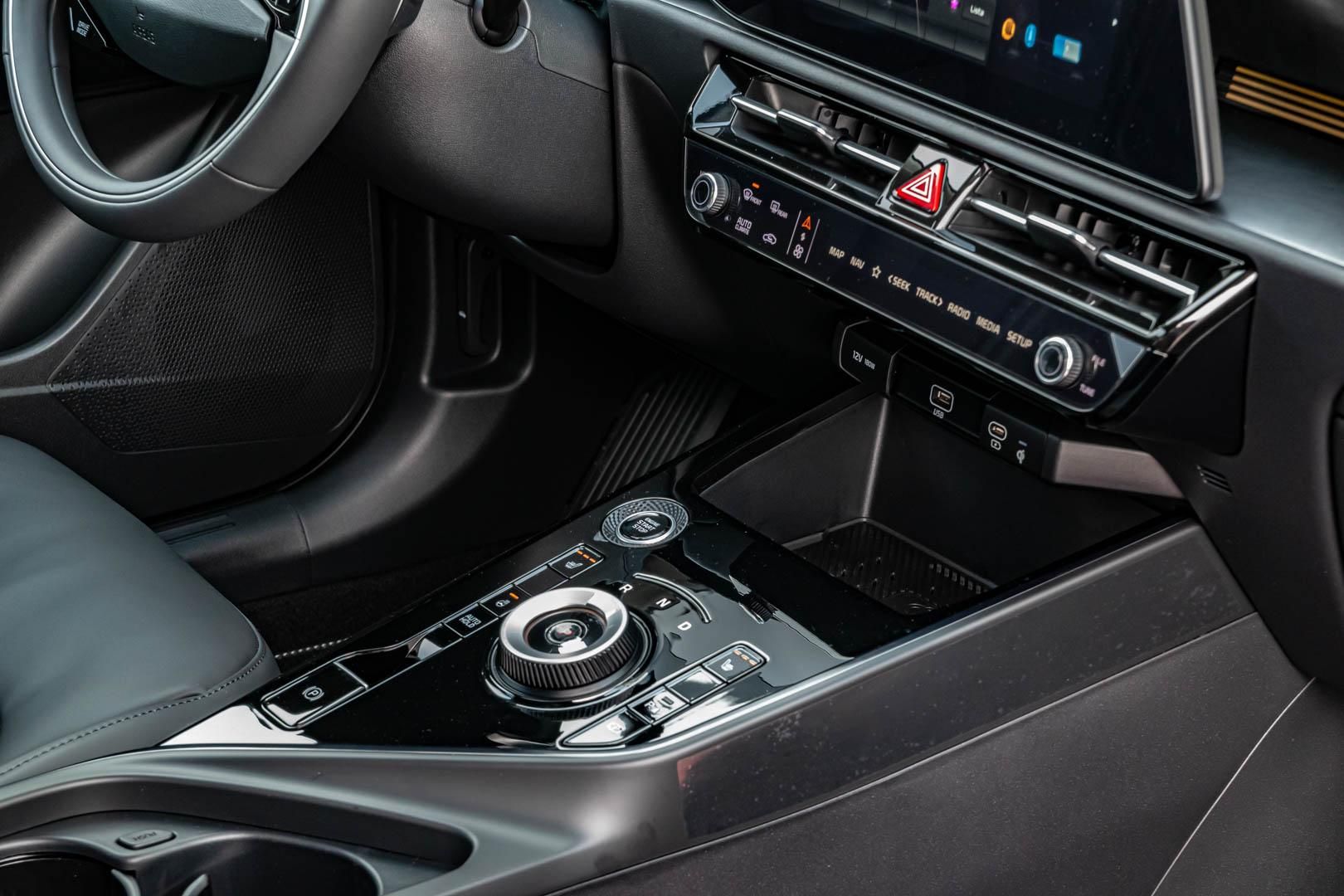 KIA NIRO 1.6 GDI HEV Platinum DCT Készletről! PLATINUM KOMFORT CSOMAG! - 11. kép