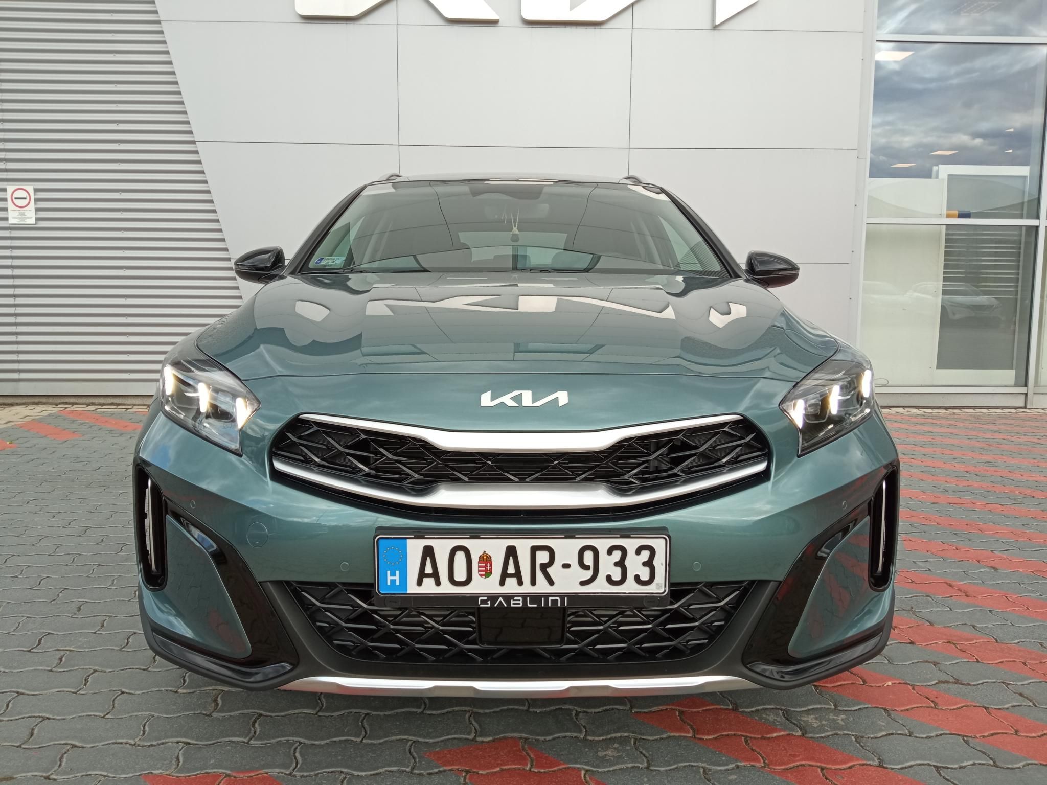 KIA XCEED 1.5 T-GDI X-Platinum DCT Automata! Napfénytető! Top csomag! Tesztautó! - 2. kép