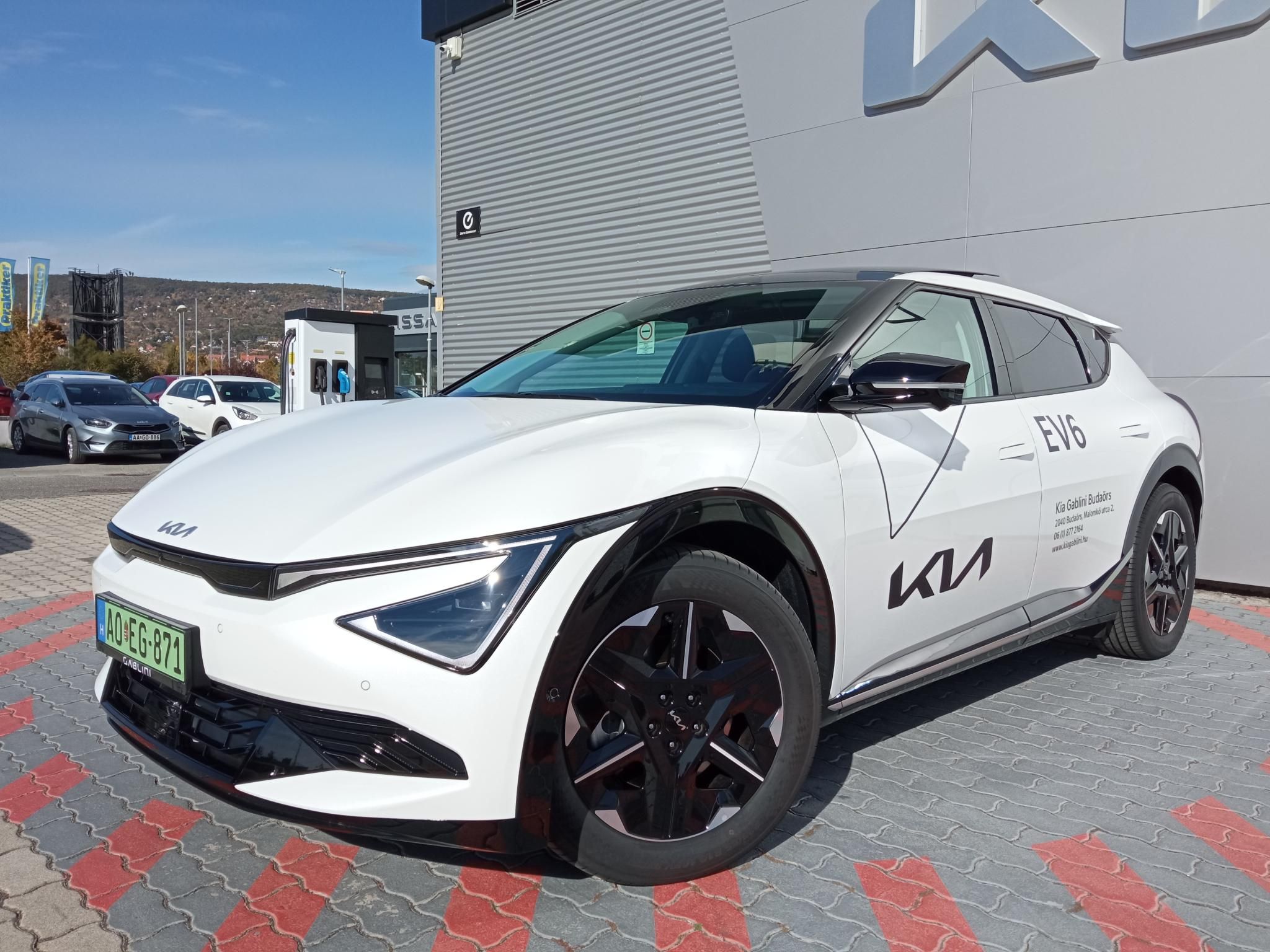 KIA EV6 84kWh Earth Relax+Vision+Power+Premium csomag! Napfénytető! Teszt/demo autó! - 1. kép