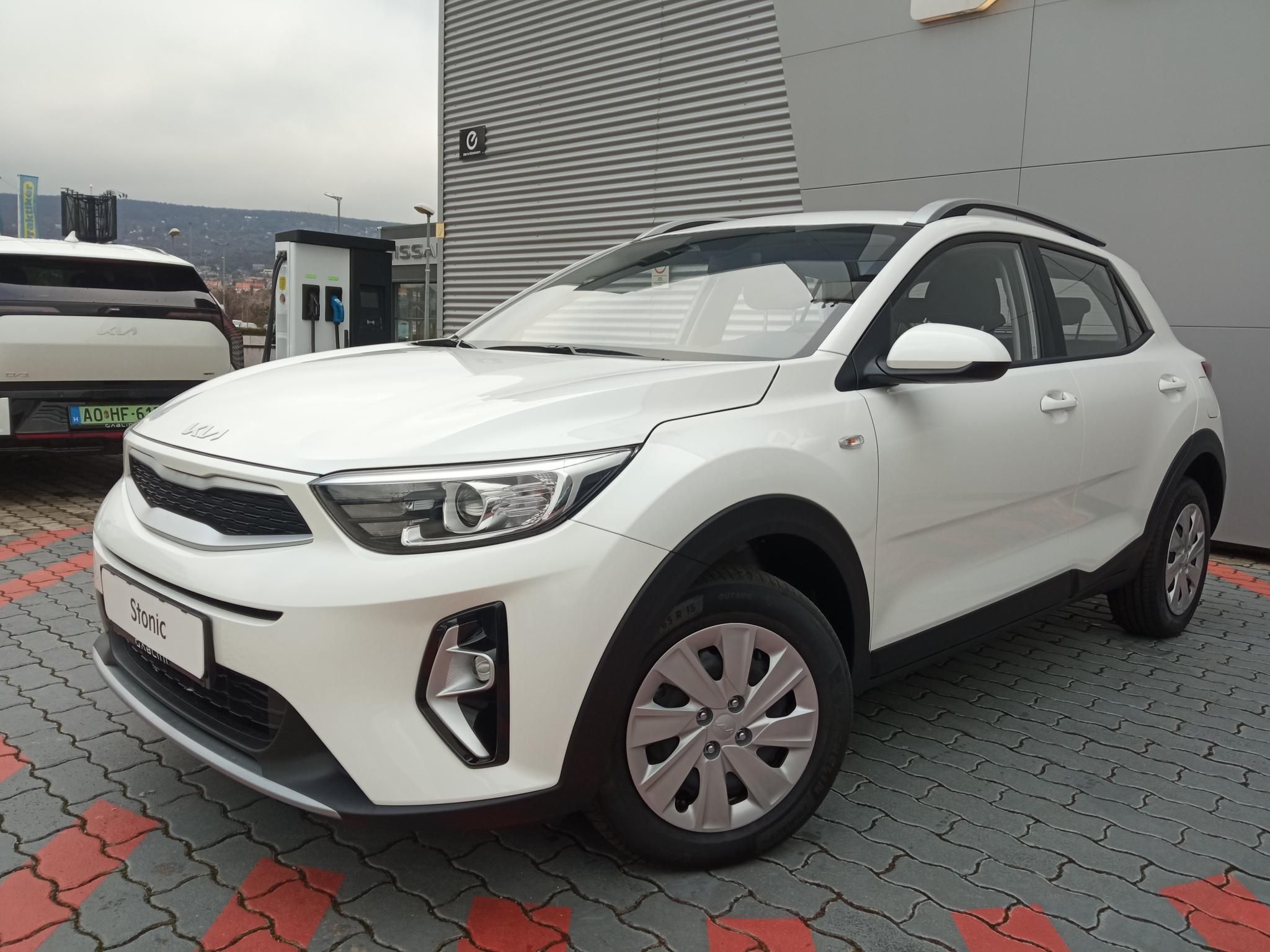KIA STONIC 1.2 DPI X-Gold Készletről! Akár 4.99 %-os THM-el! Autóbeszámítás lehetséges!