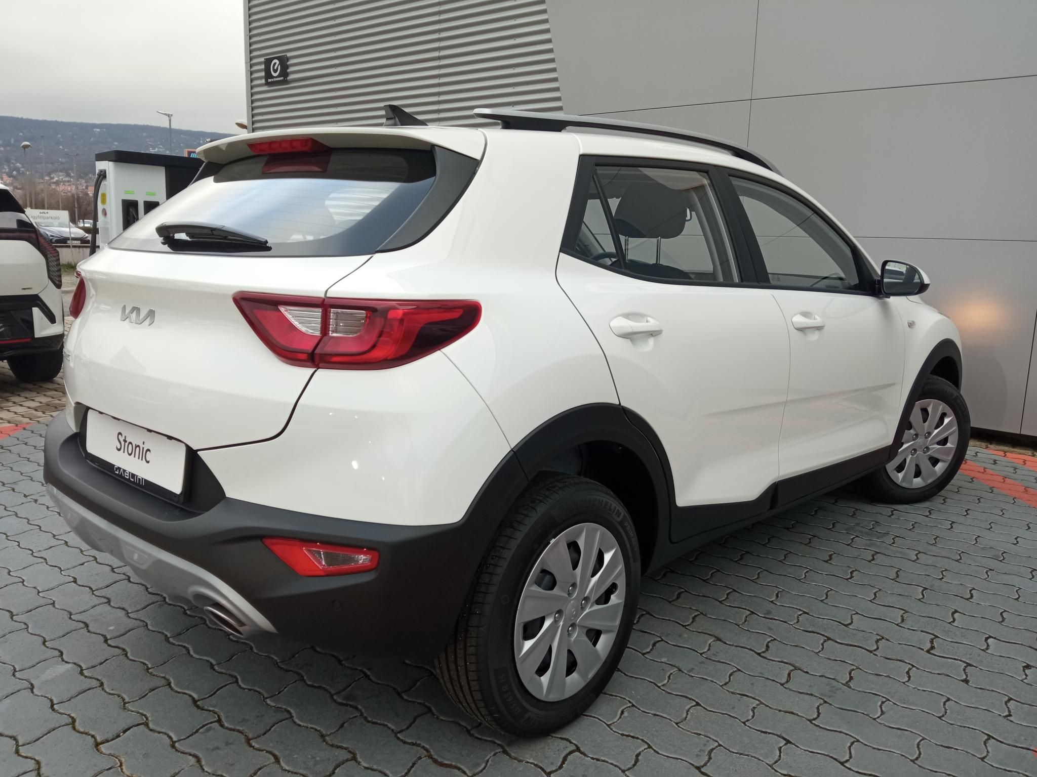 KIA STONIC 1.2 DPI X-Gold Készletről! Akár 4.99 %-os THM-el! Autóbeszámítás lehetséges! - 6. kép