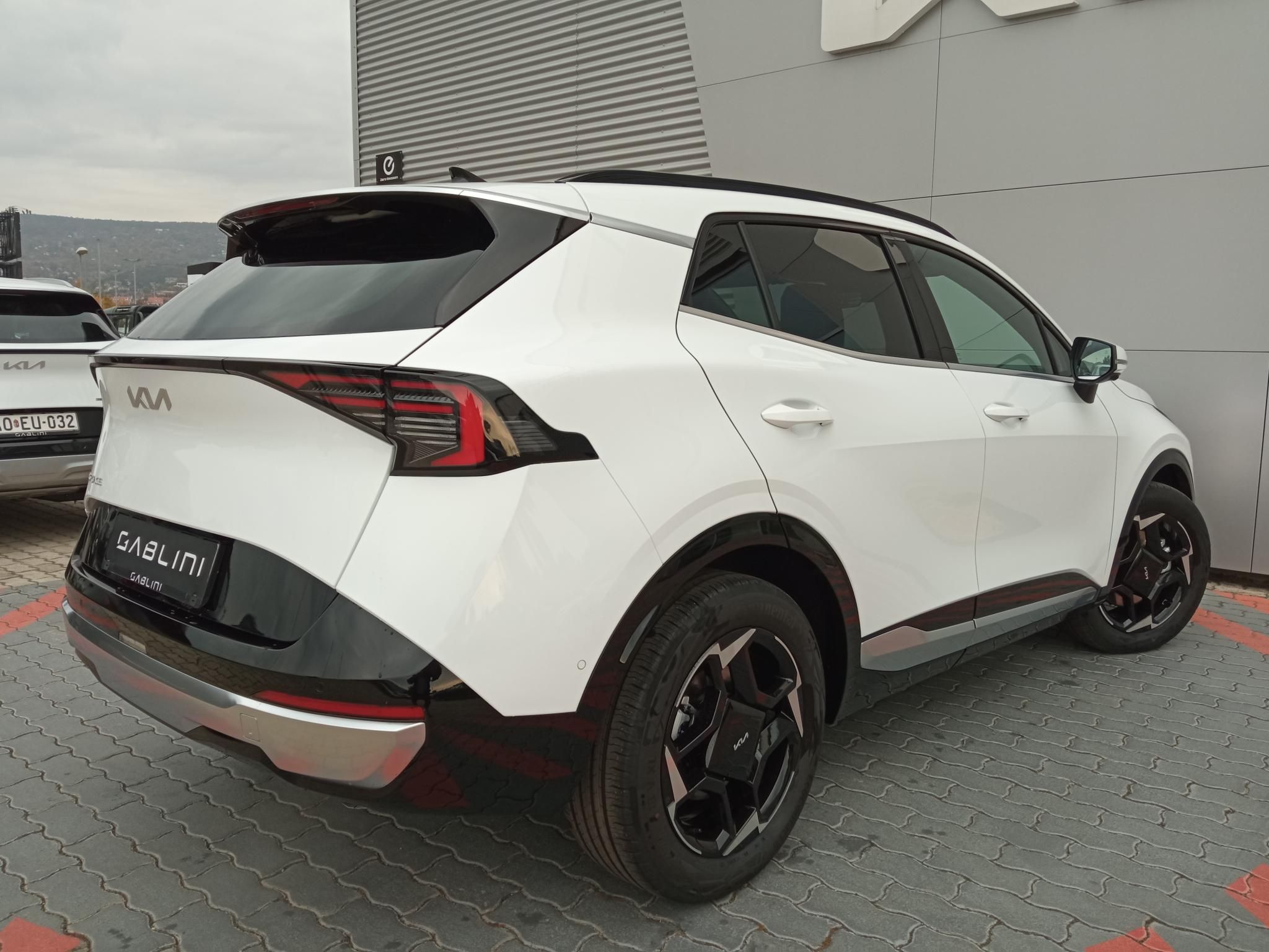 KIA SPORTAGE 1.6 T-GDI Platinum DCT Automata! Készletről! Akár 4.99 %-os THM! Barna bőrbelső! DWP! Napfénytető! - 6. kép