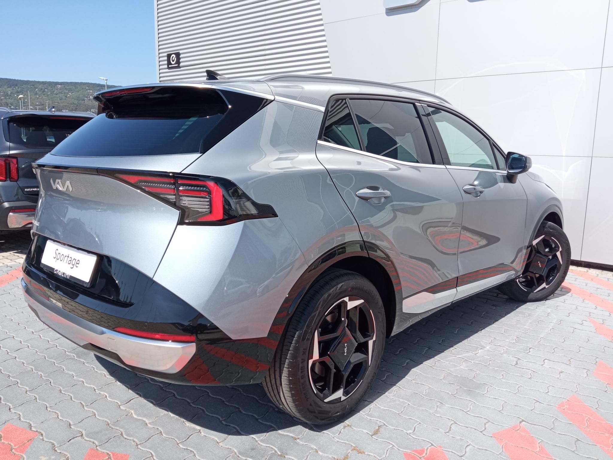 KIA SPORTAGE 1.6 T-GDI Platinum DCT Automata! Napfénytető! Készletről! Akár 4.99%-os THM! Wolf Gray! - 6. kép