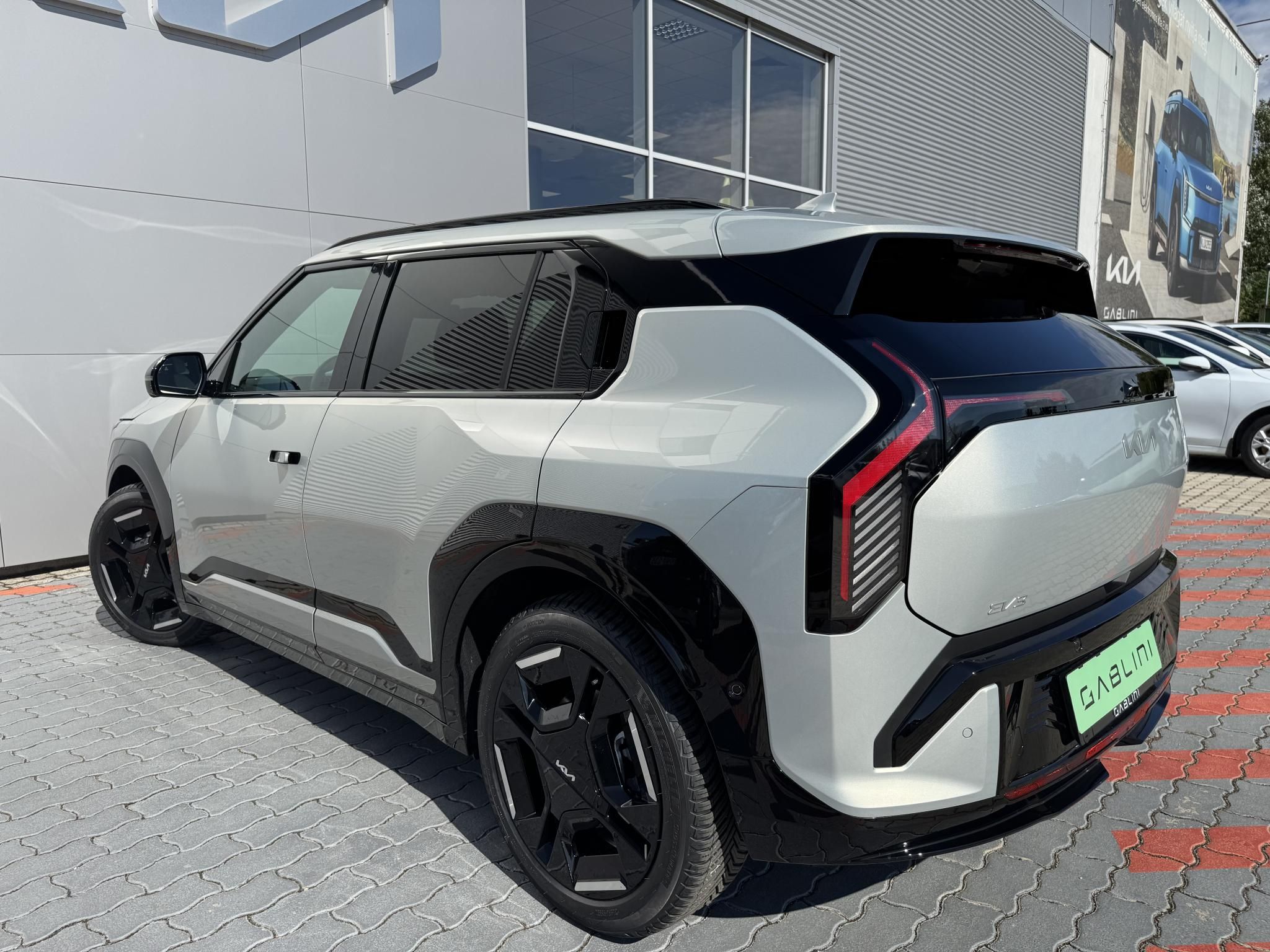 KIA EV3 81,4kWh GT Line DWP+RELAX+NAPFÉNYTETŐ! MY26 - 4. kép