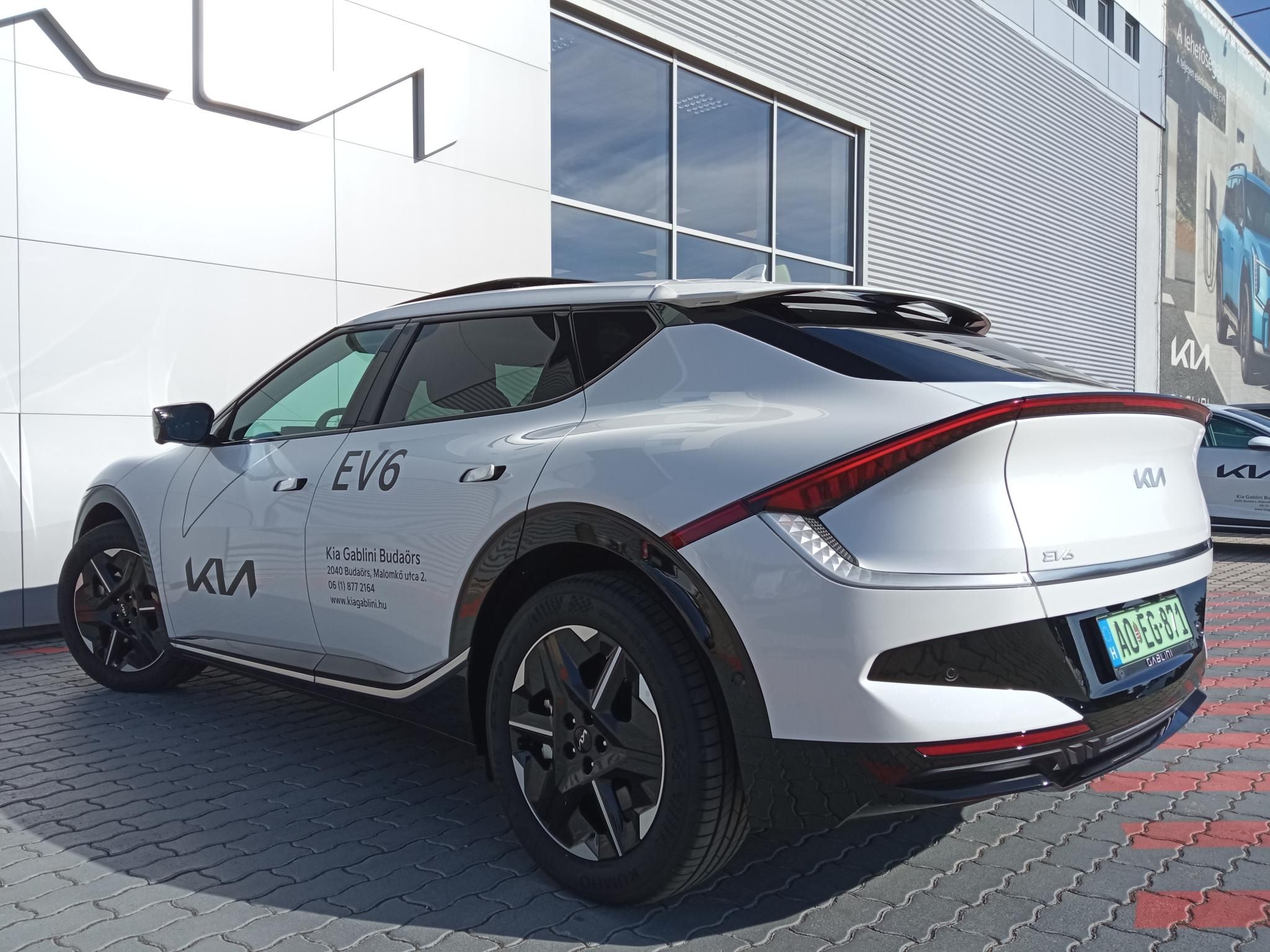 KIA EV6 84kWh Earth Relax+Vision+Power+Premium csomag! Napfénytető! Teszt/demo autó! - 4. kép