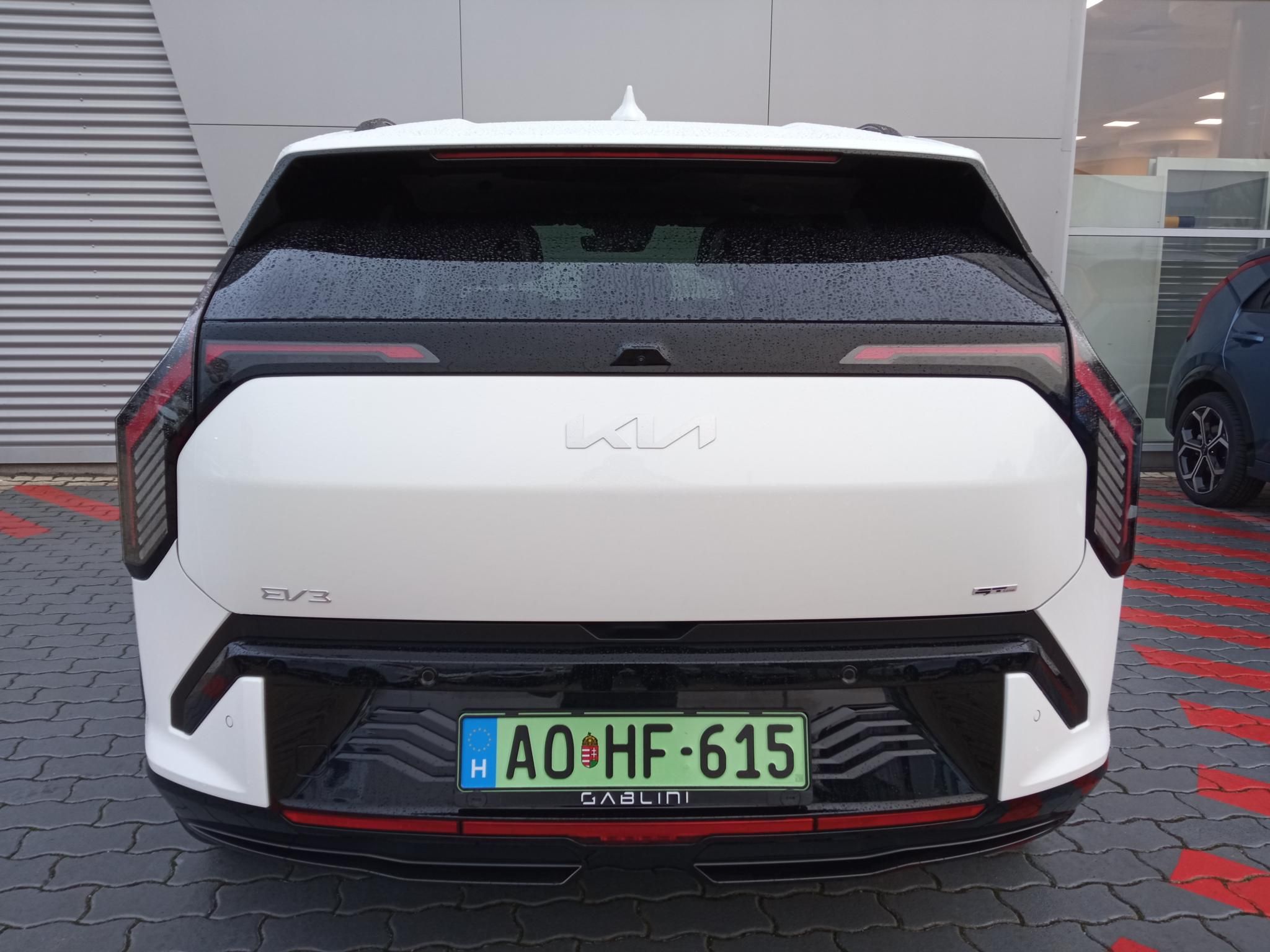 KIA EV3 81,4kWh GT Line DWP + Relax csomag! Teszt/demo autó! - 5. kép
