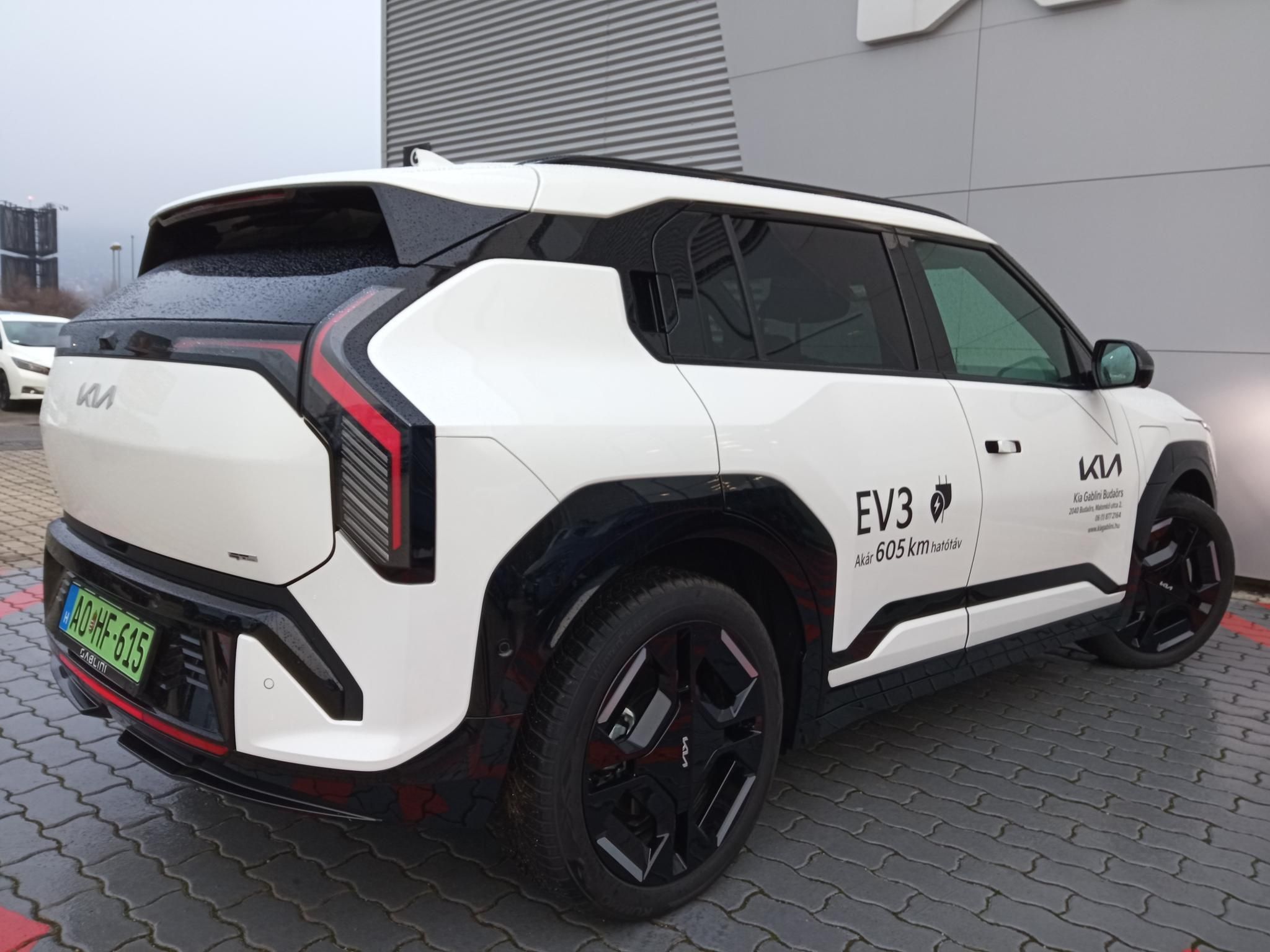 KIA EV3 81,4kWh GT Line DWP + Relax csomag! Teszt/demo autó! - 6. kép