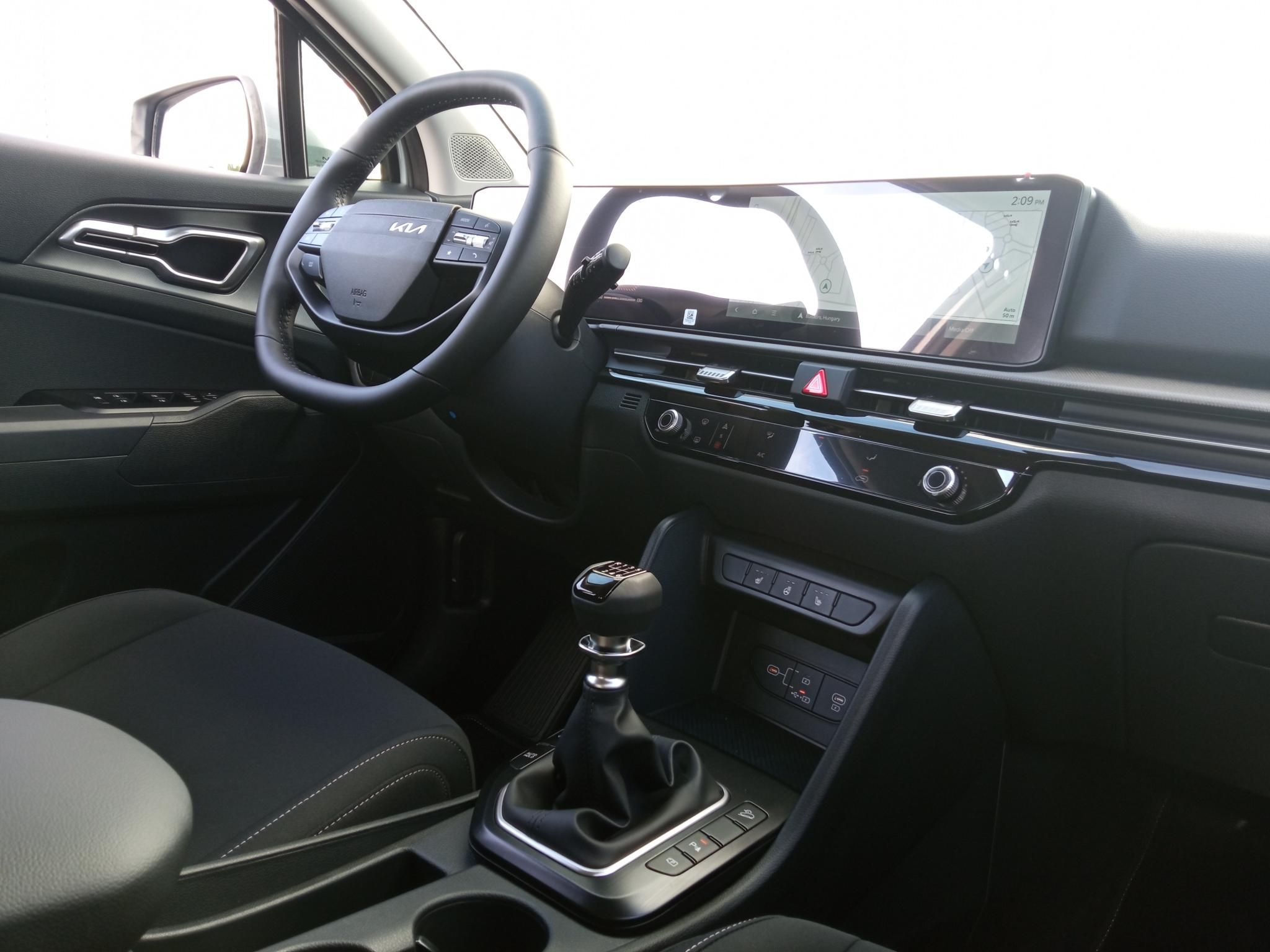 KIA SPORTAGE 1.6 T-GDI Essence MY26 készletről! - 9. kép