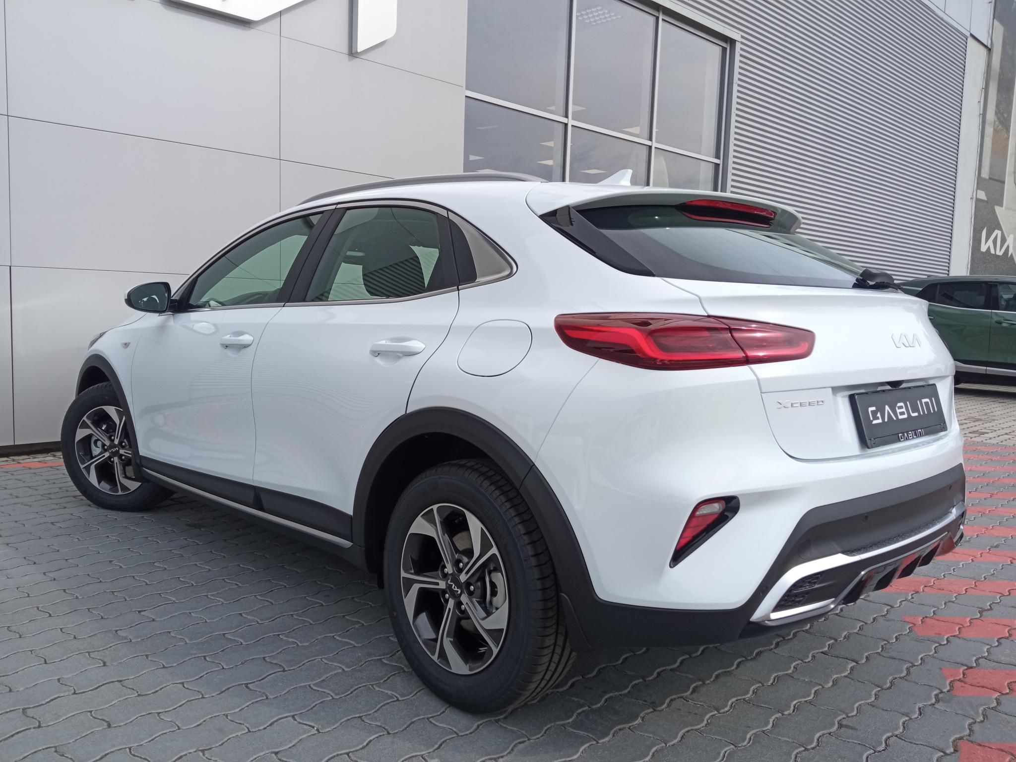 KIA XCEED 1.0 T-GDI Essence Készletről! - 4. kép