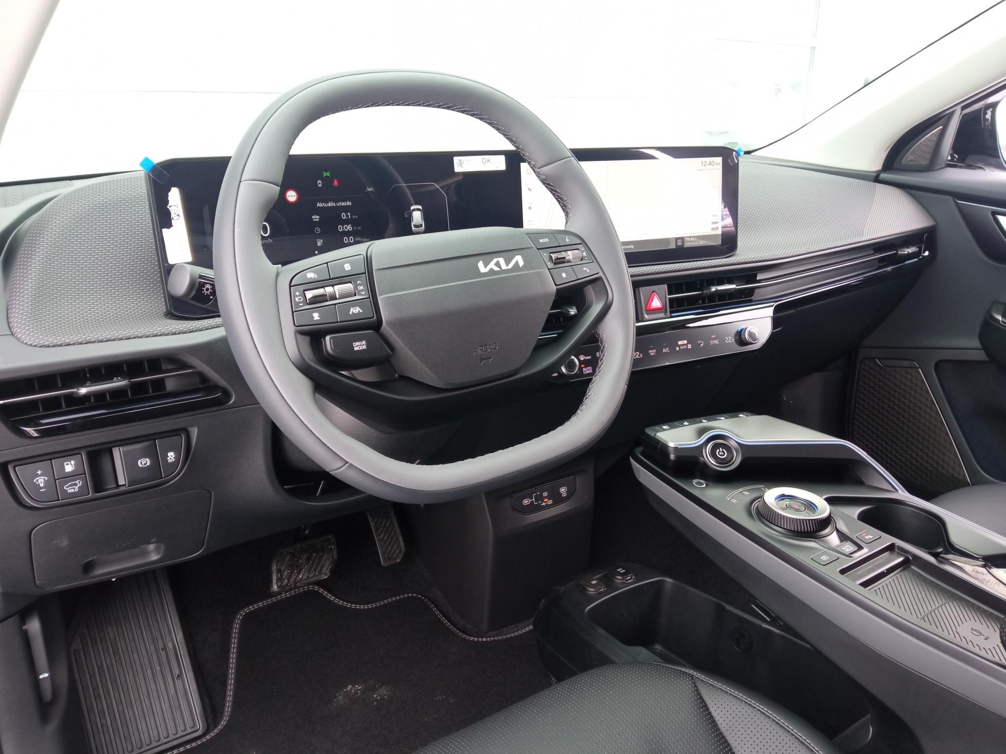 KIA EV6 84kWh Earth POWER + RELAX + VISION + PREMIUM CSOMAG! KÉSZLETRŐL! - 8. kép