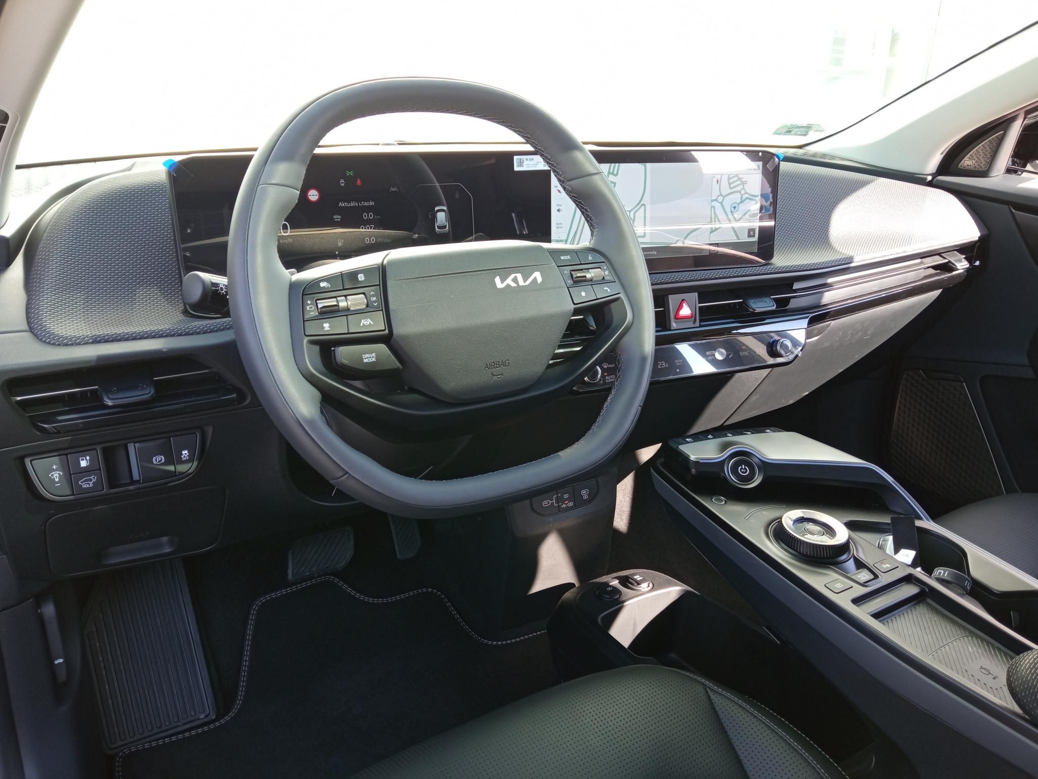 KIA EV6 84kWh Earth Relax+Vision+Power+Premium csomag! Napfénytető! Teszt/demo autó! - 8. kép