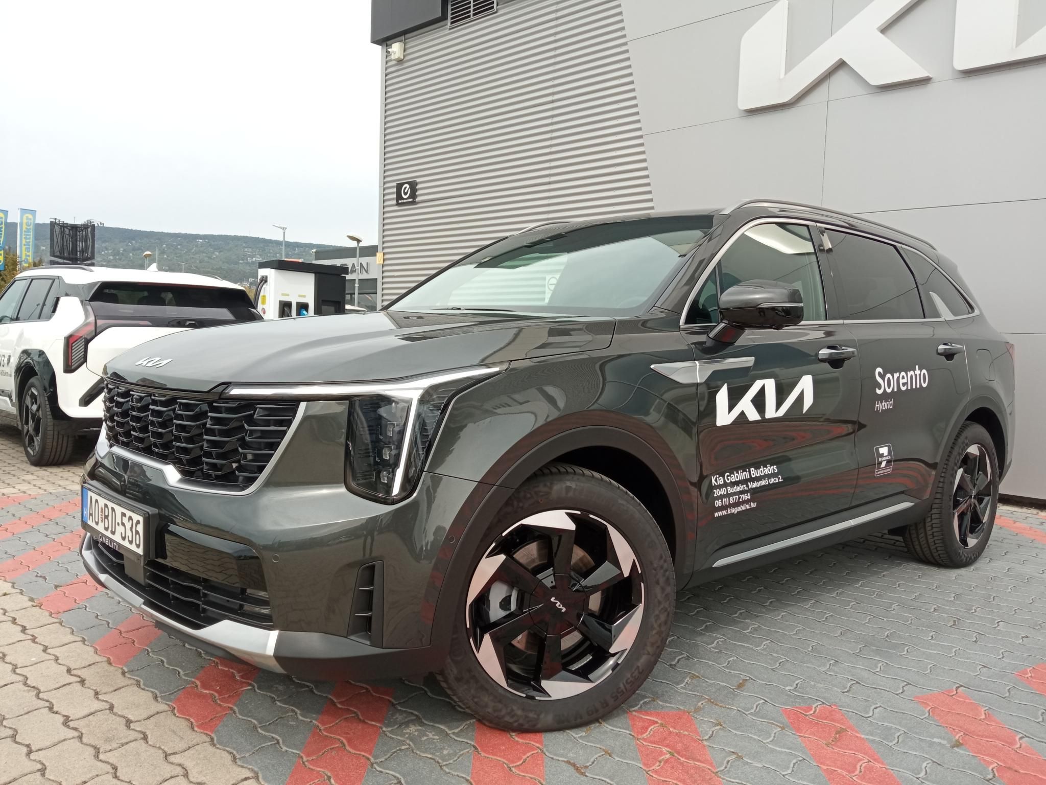 KIA SORENTO 1.6 T-GDI Hybrid Kryptonite 4WD (Automata) [7személy] 7 személyes! Nappa bőr-relax csomag! Napfénytető! Demo autó!