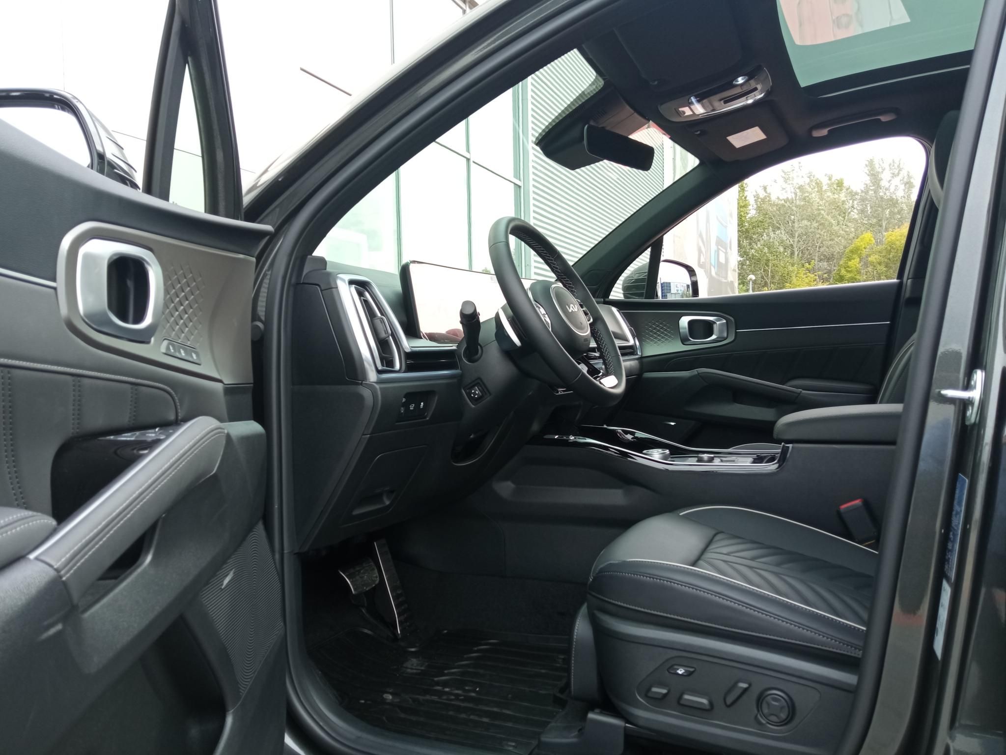 KIA SORENTO 1.6 T-GDI Hybrid Kryptonite 4WD (Automata) [7személy] 7 személyes! Nappa bőr-relax csomag! Napfénytető! Demo autó! - 7. kép