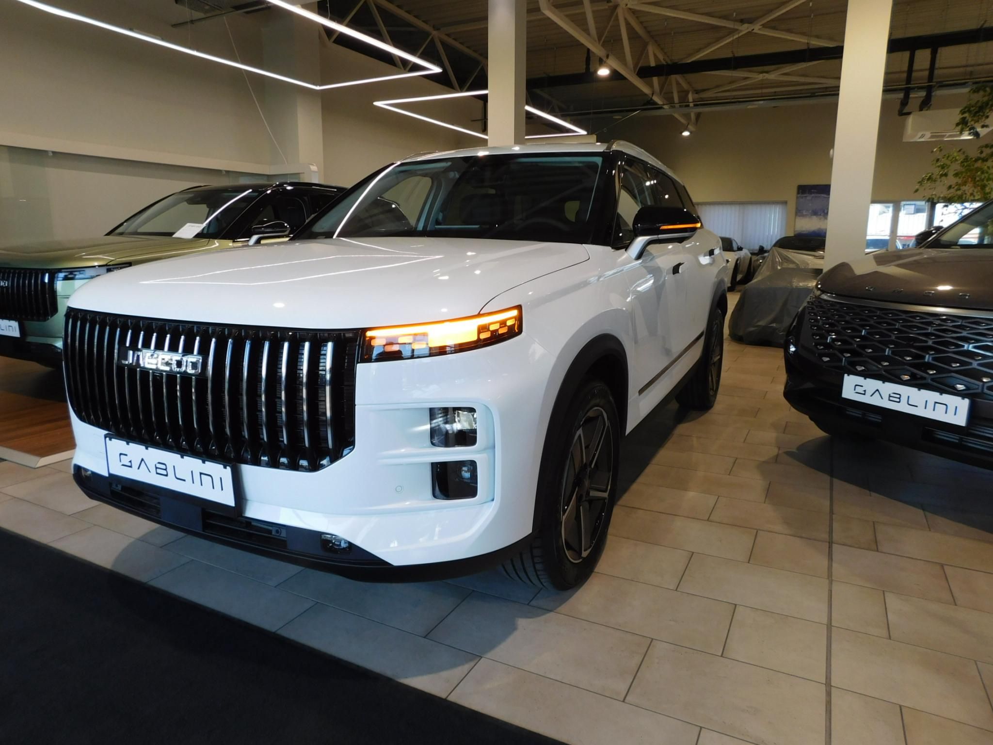 JAECOO JAECOO 7 J7 1.5 TGDI PHEV Exclusive DHT TÖBB SZÍN KÉSZLETRŐL! - 4. kép