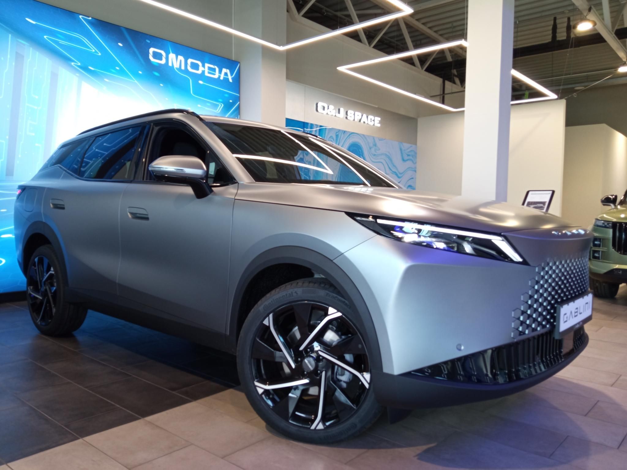 OMODA OMODA 7 1.5 TGDI PHEV Exclusive DHT Készletről! Akár 1.99 %-os finanszírozás! Több színben!