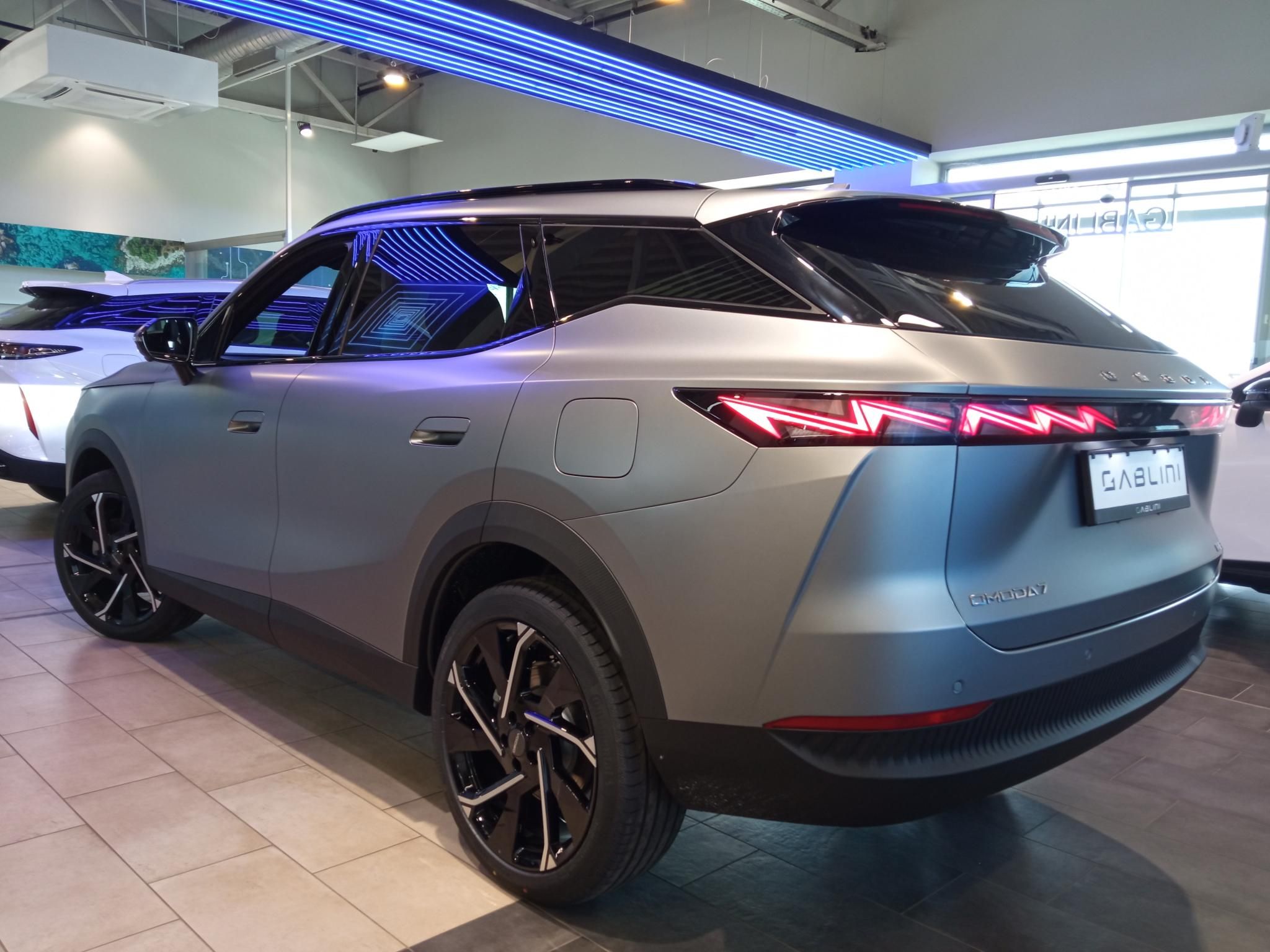 OMODA OMODA 7 1.5 TGDI PHEV Exclusive DHT Készletről! Akár 1.99 %-os finanszírozás! Több színben! - 4. kép
