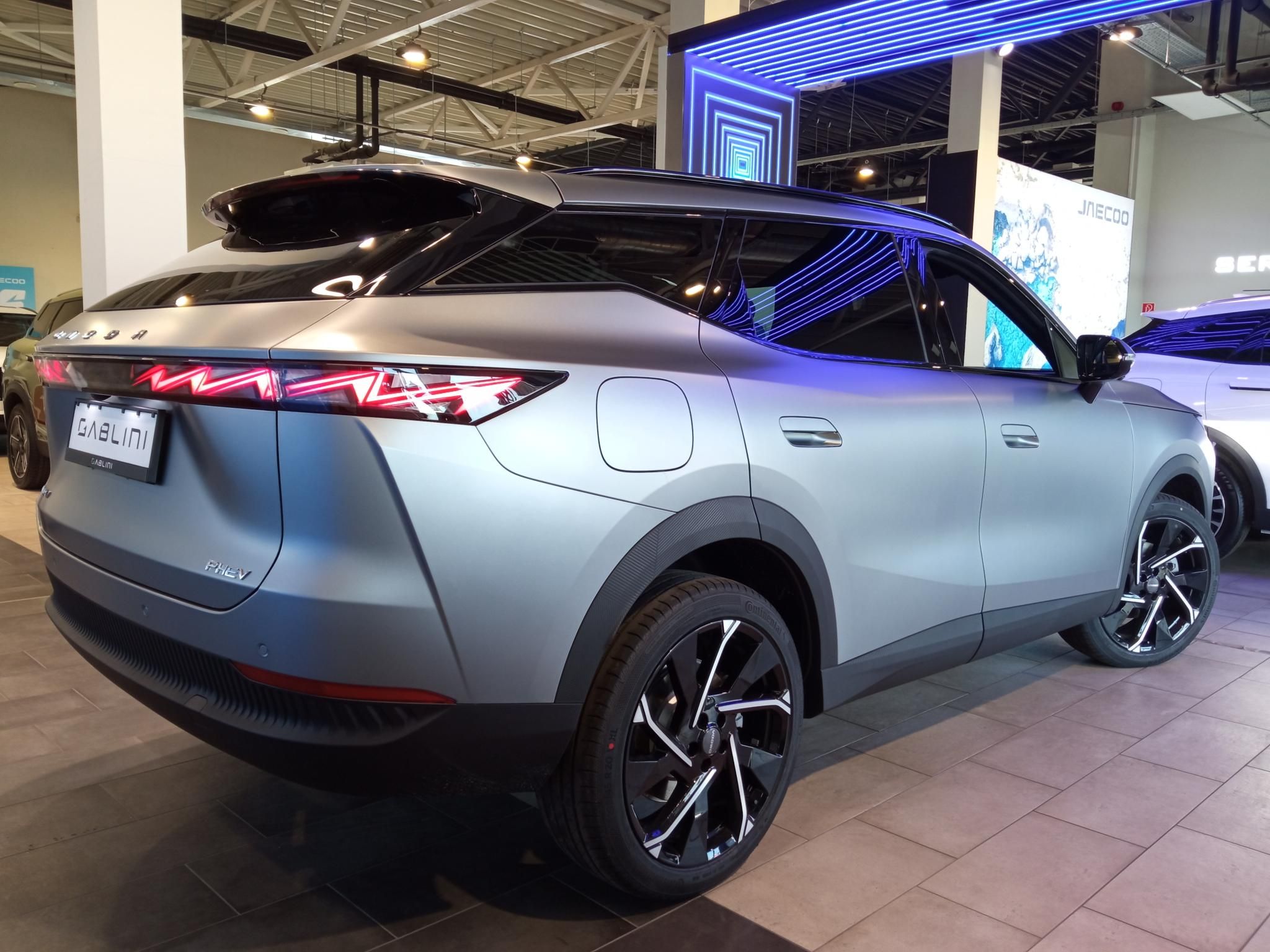 OMODA OMODA 7 1.5 TGDI PHEV Exclusive DHT Készletről! Akár 1.99 %-os finanszírozás! Több színben! - 6. kép