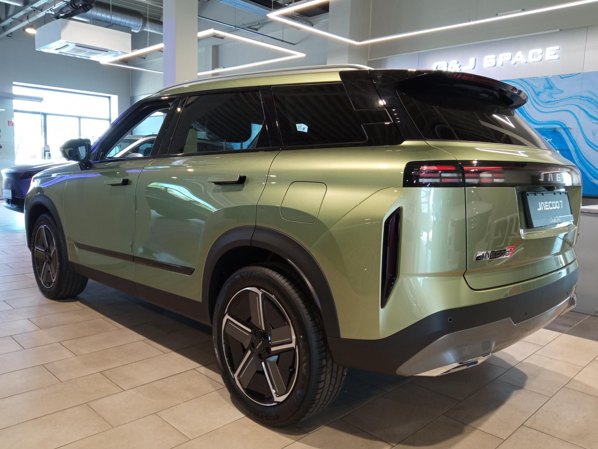 JAECOO JAECOO 7 J7 1.6 TGDI Exclusive DCT Készletről! Akár 1.99 %-os kamat! 7 év vagy 150 000 km garancia! - 6. kép