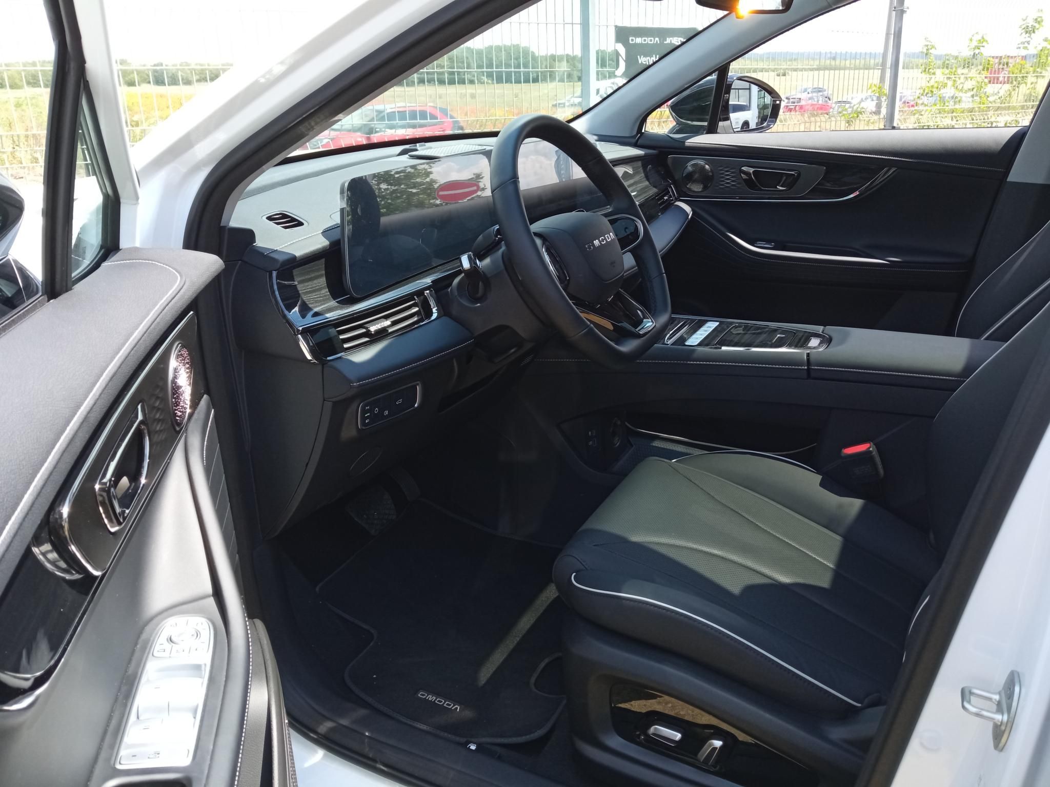 OMODA OMODA 5 1.6 TGDI Premium DCT Teszt/demo autó! Téli-nyári gumiabroncs garnitúrával! - 7. kép