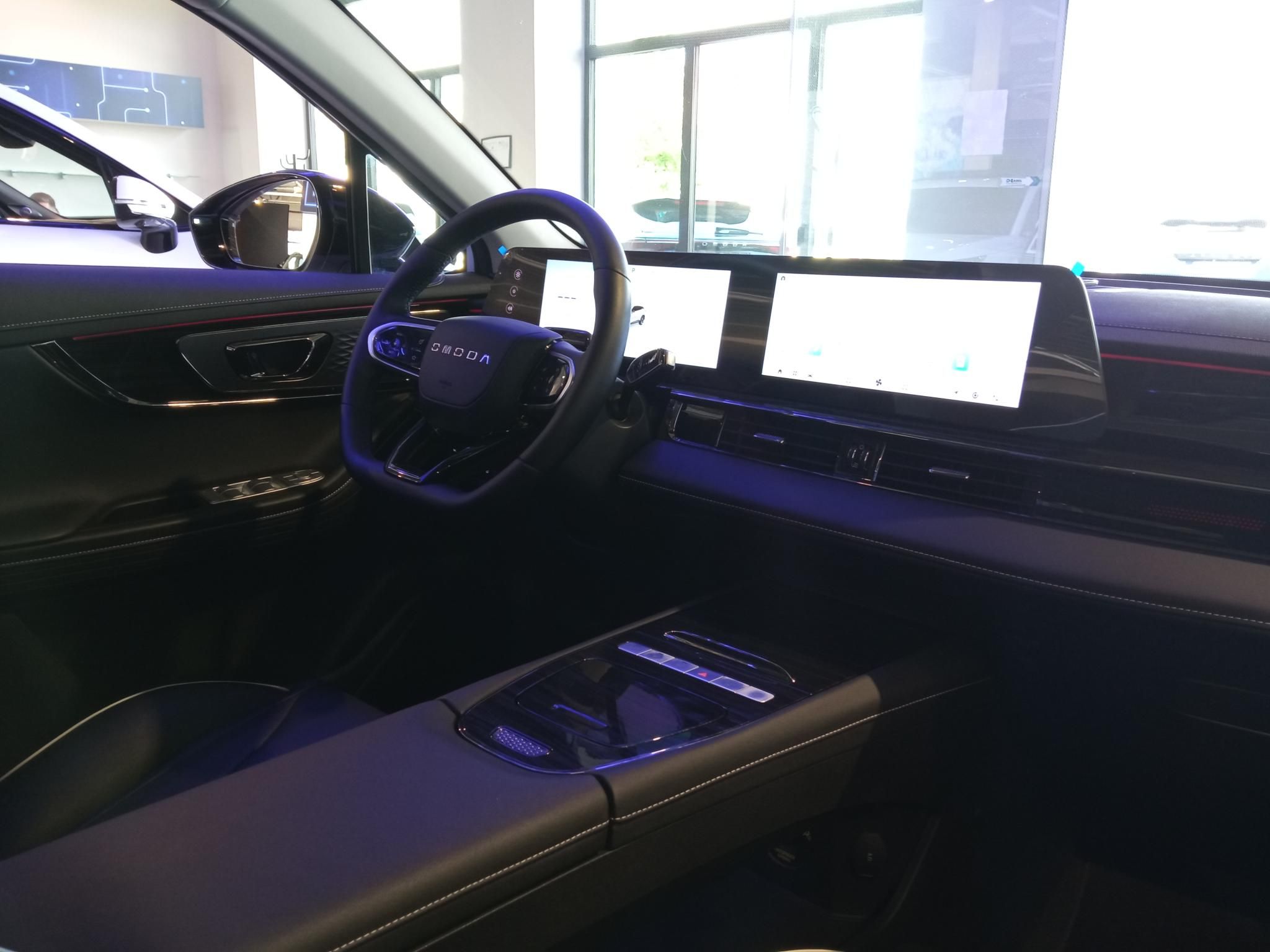 OMODA OMODA E5 5 EV Planet Earth 61 kWh (Automata) Teszt/demo autó! Téli-nyári gumiabroncs garnitúrával! - 9. kép