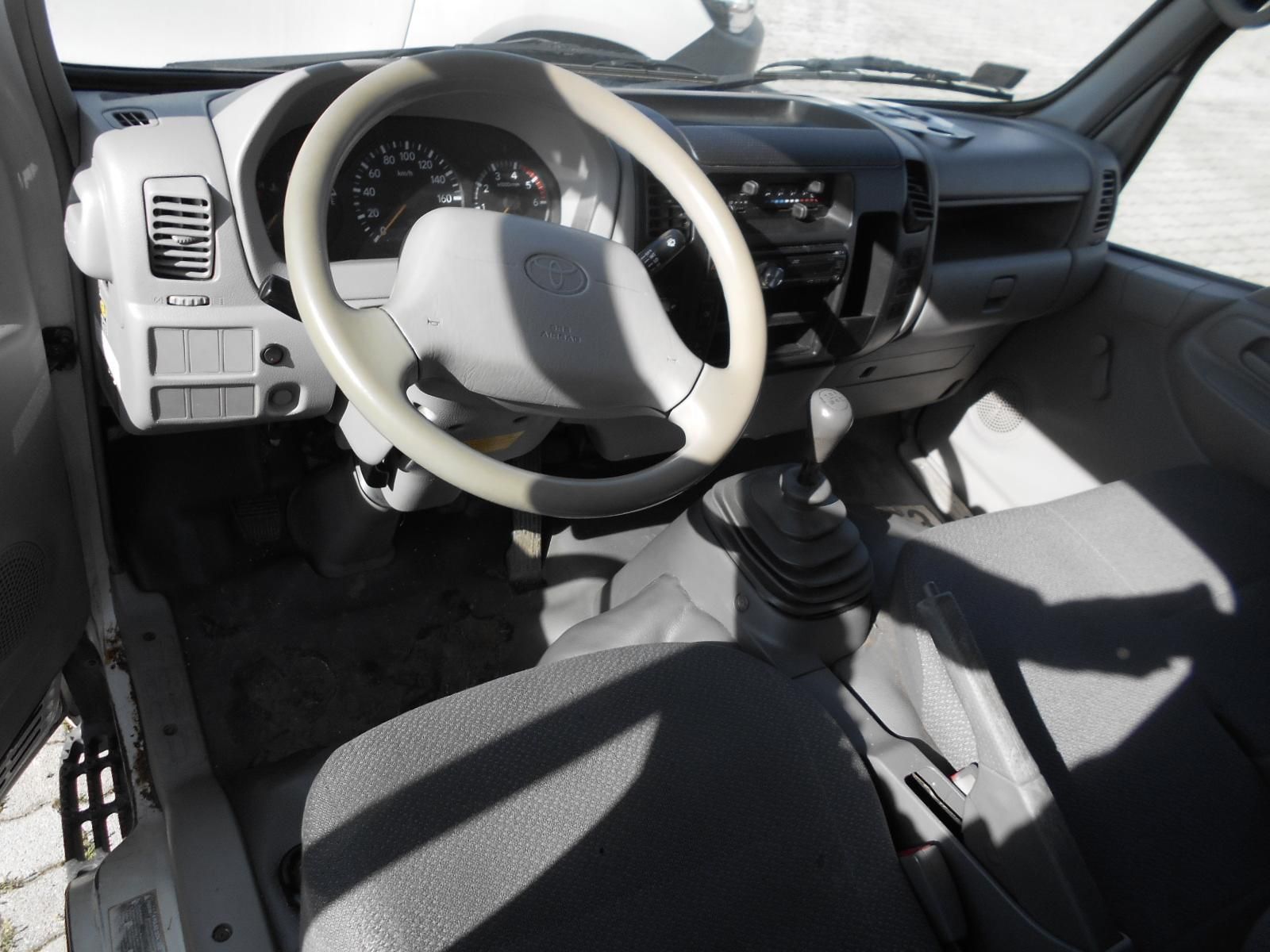 TOYOTA DYNA 3.0 D-4D 150 L3 Terra EU5