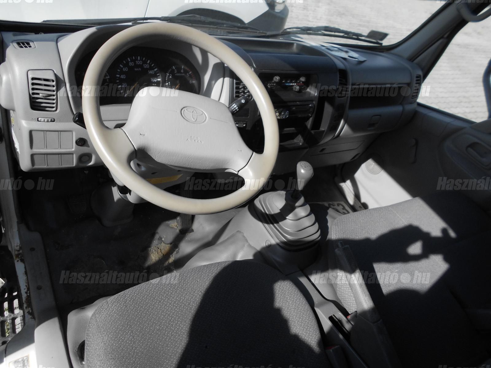 TOYOTA DYNA 3.0 D-4D 150 L3 Terra EU5