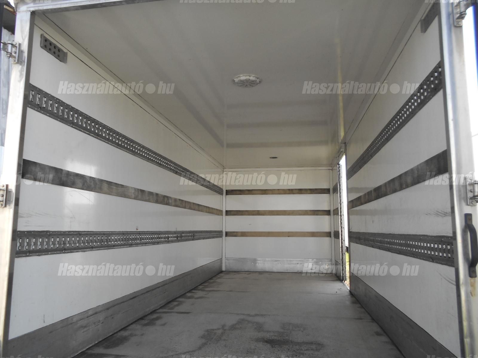 TOYOTA DYNA 3.0 D-4D 150 L4 Terra EU5