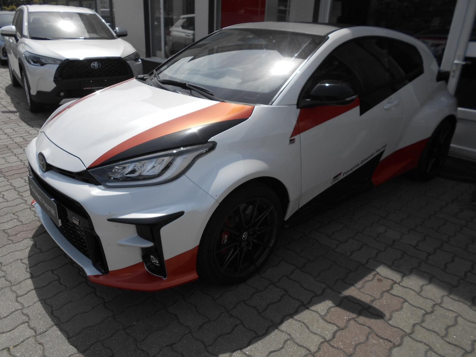 TOYOTA YARIS 1.6 VVT-i GR Sport 4WD