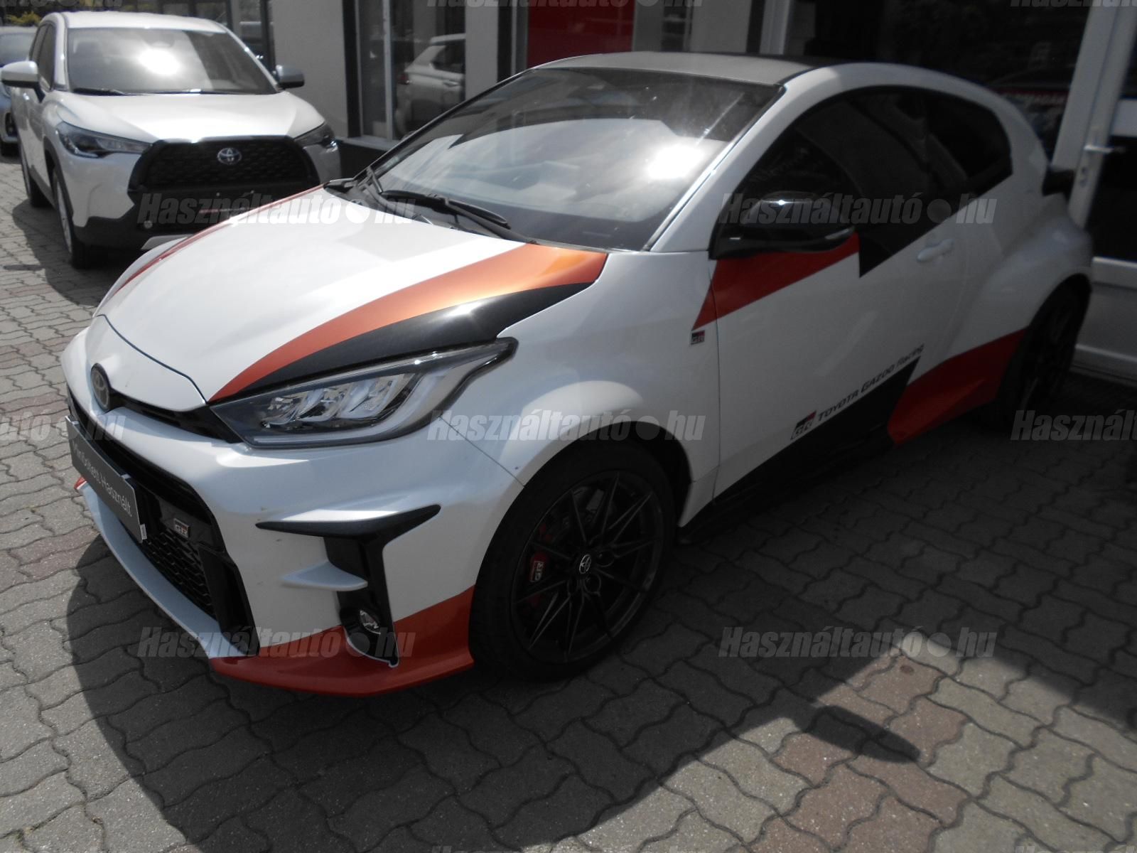 TOYOTA YARIS 1.6 VVT-i GR Sport 4WD