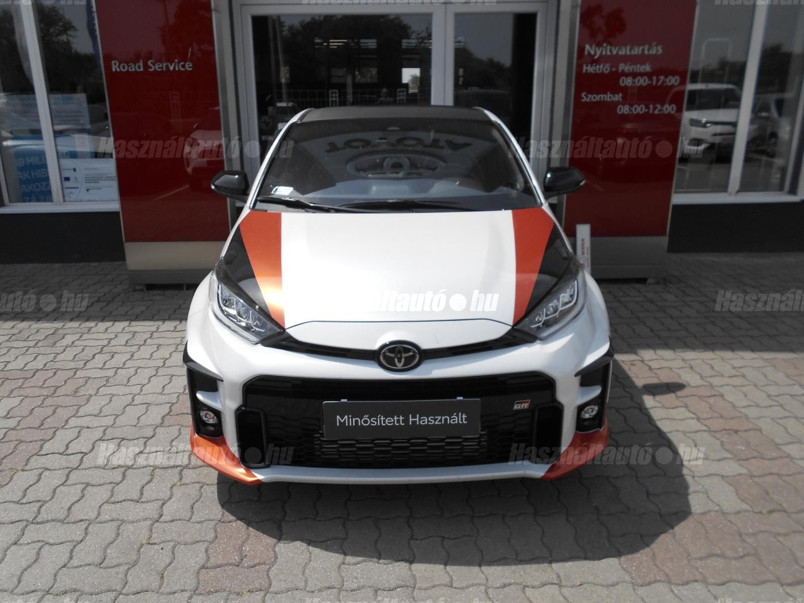 TOYOTA YARIS 1.6 VVT-i GR Sport 4WD